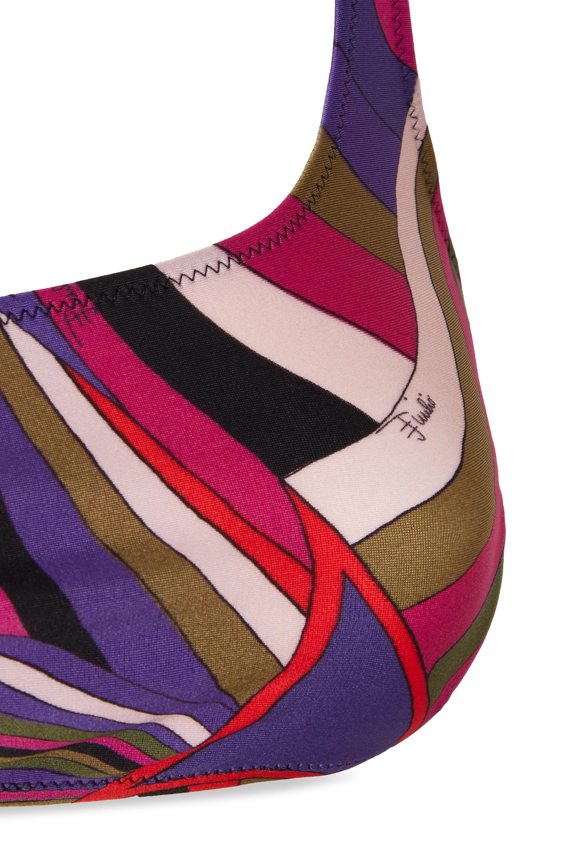 قطعة بيكيني علوية بكتف مكشوف ونقشة ايريد