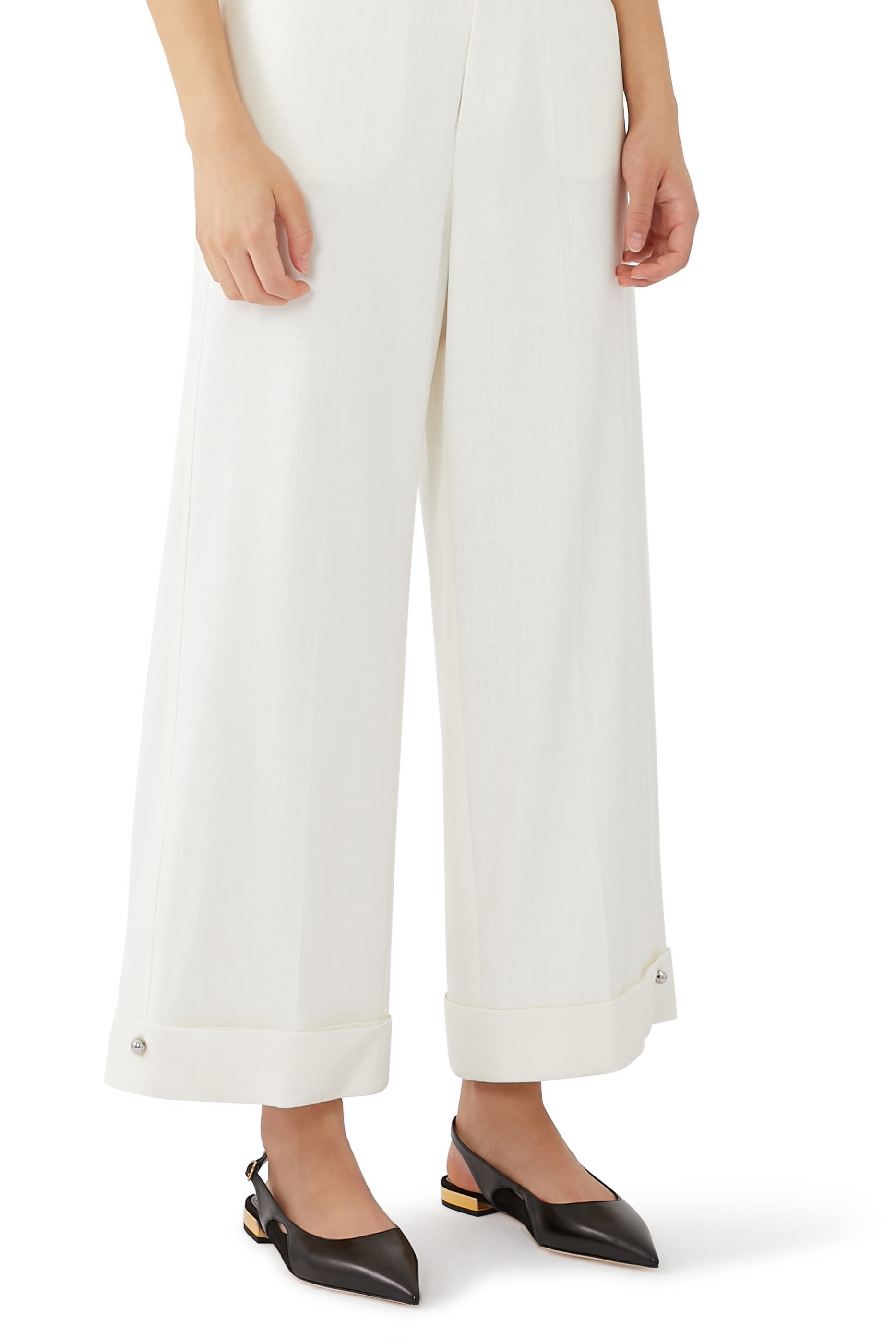 حذاء بالرينا سعادة بنعل مسطح