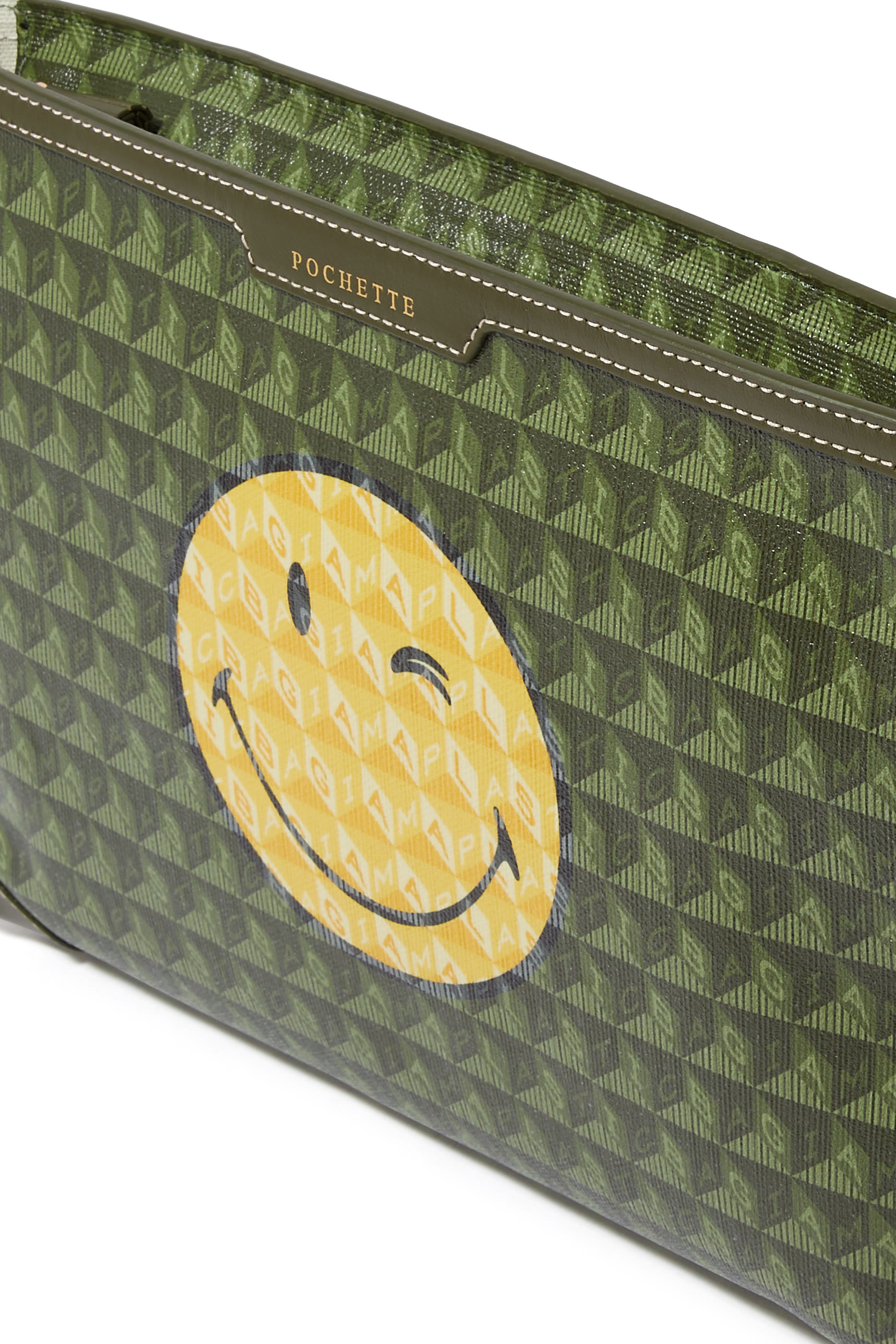 حقيبة صغيرة آي ام ايه بلاستيك باج بطبعة وجه بغمزة