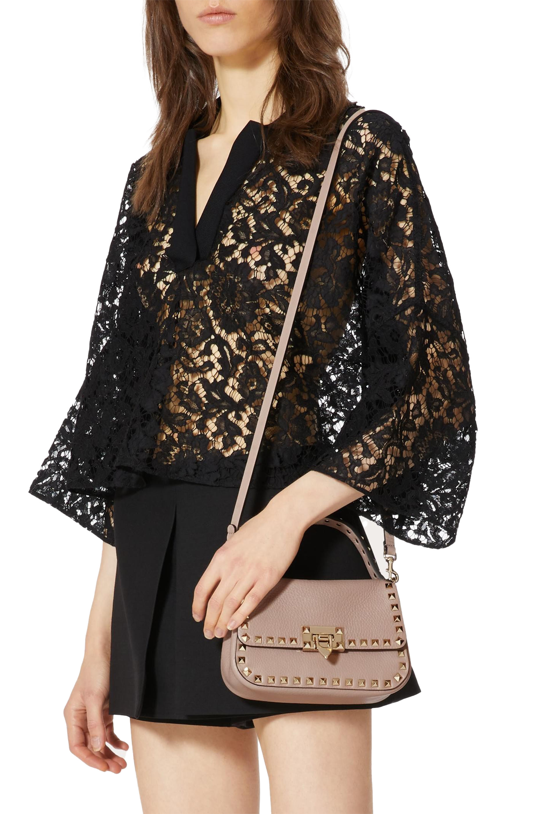 حقيبة فالنتينو غارافاني صغيرة بيد علوية وحلي هرمية