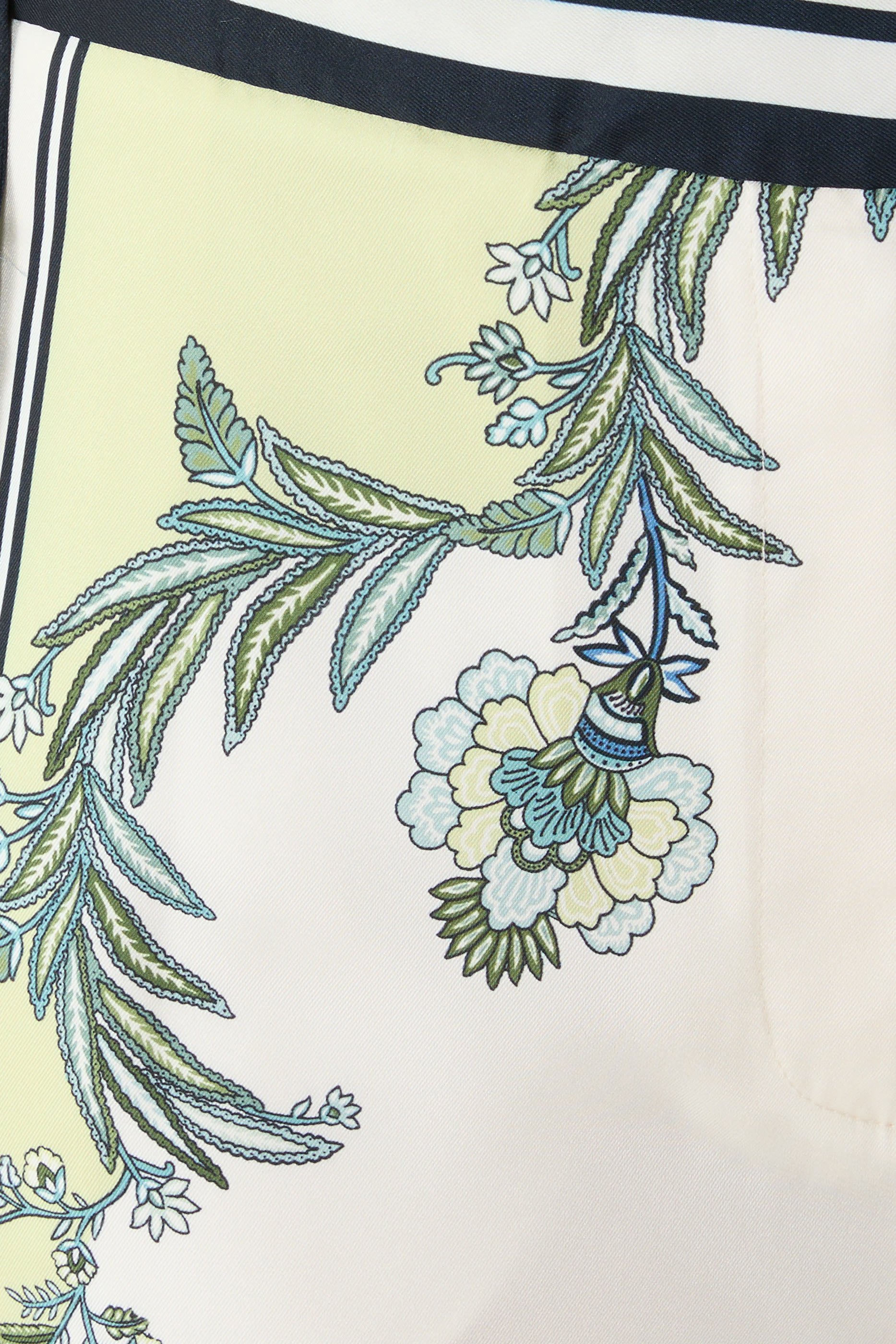 بنطال غريغور بقصة ساق واسعة