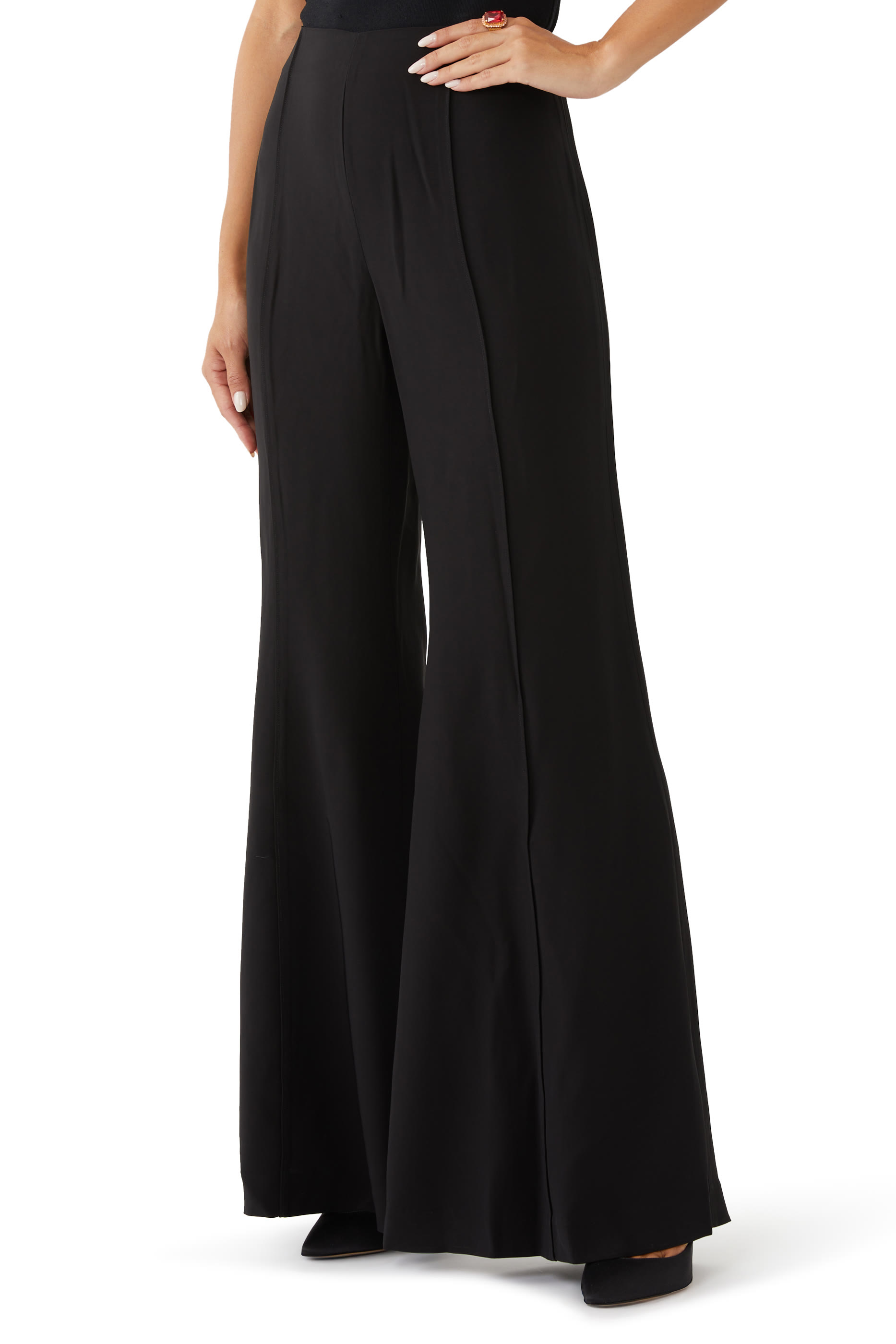 بنطال كراش بقصة واسعة تويل