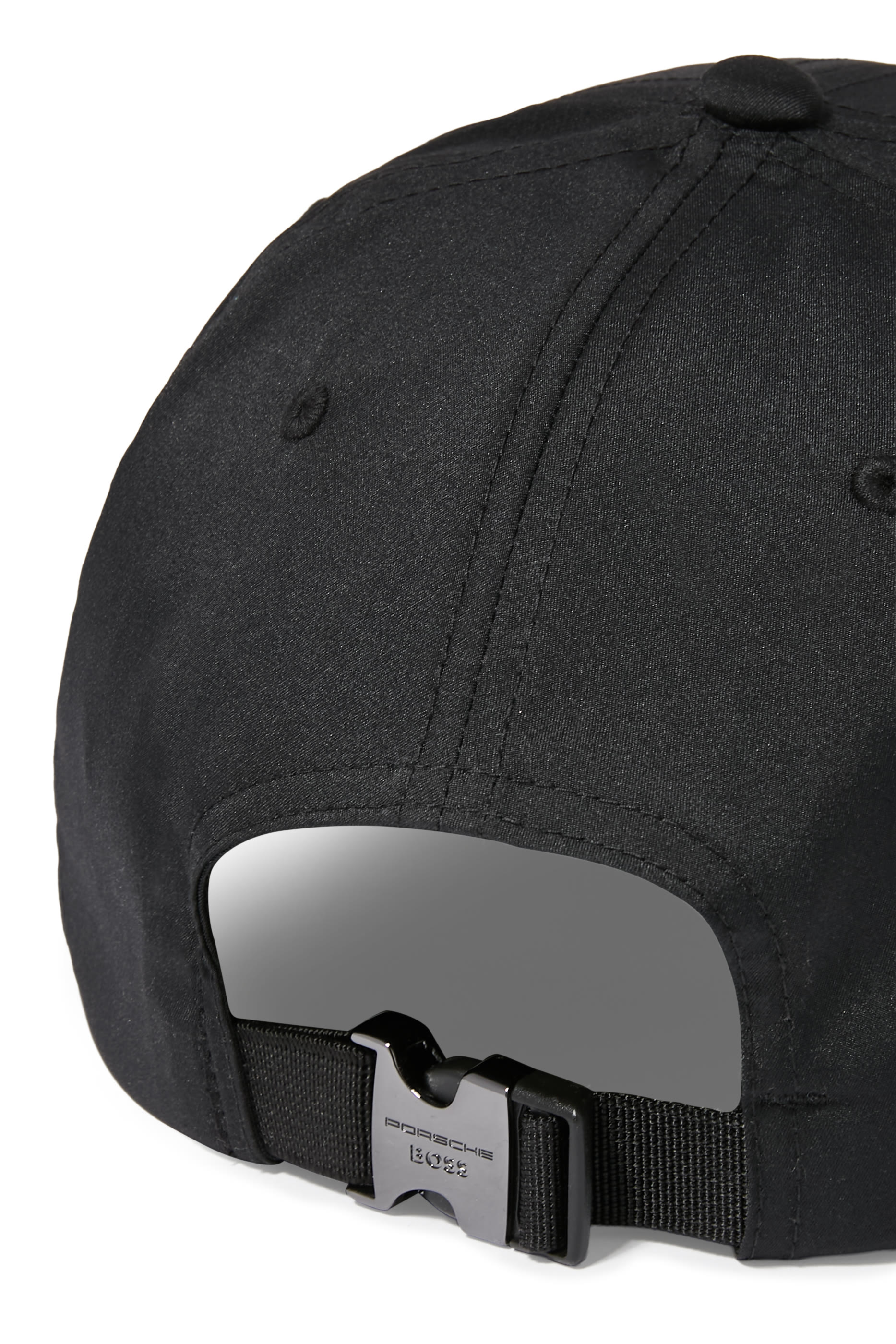 كاب بتفاصيل شعار الماركة