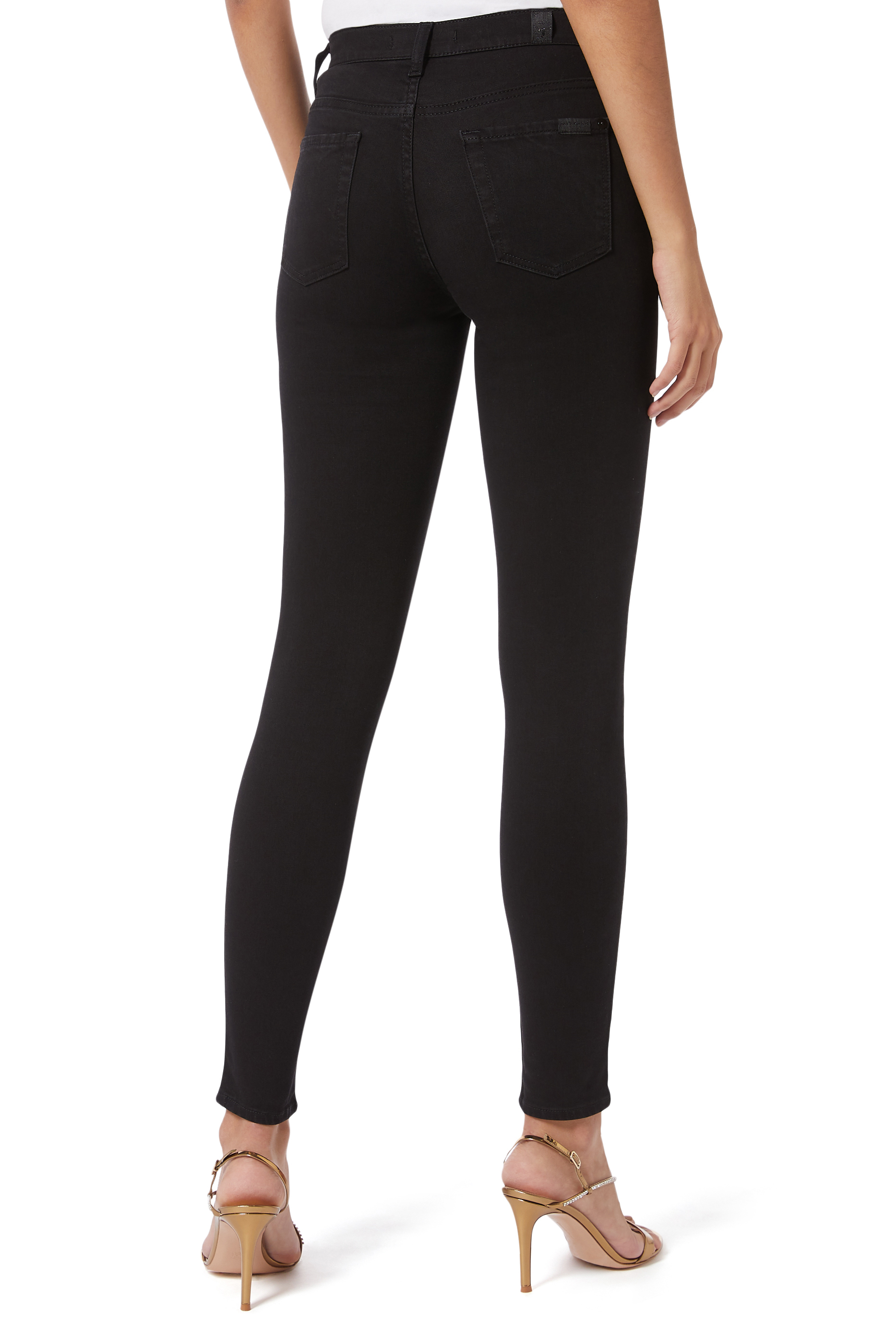 بنطال جينز لوكس بقصة سكيني