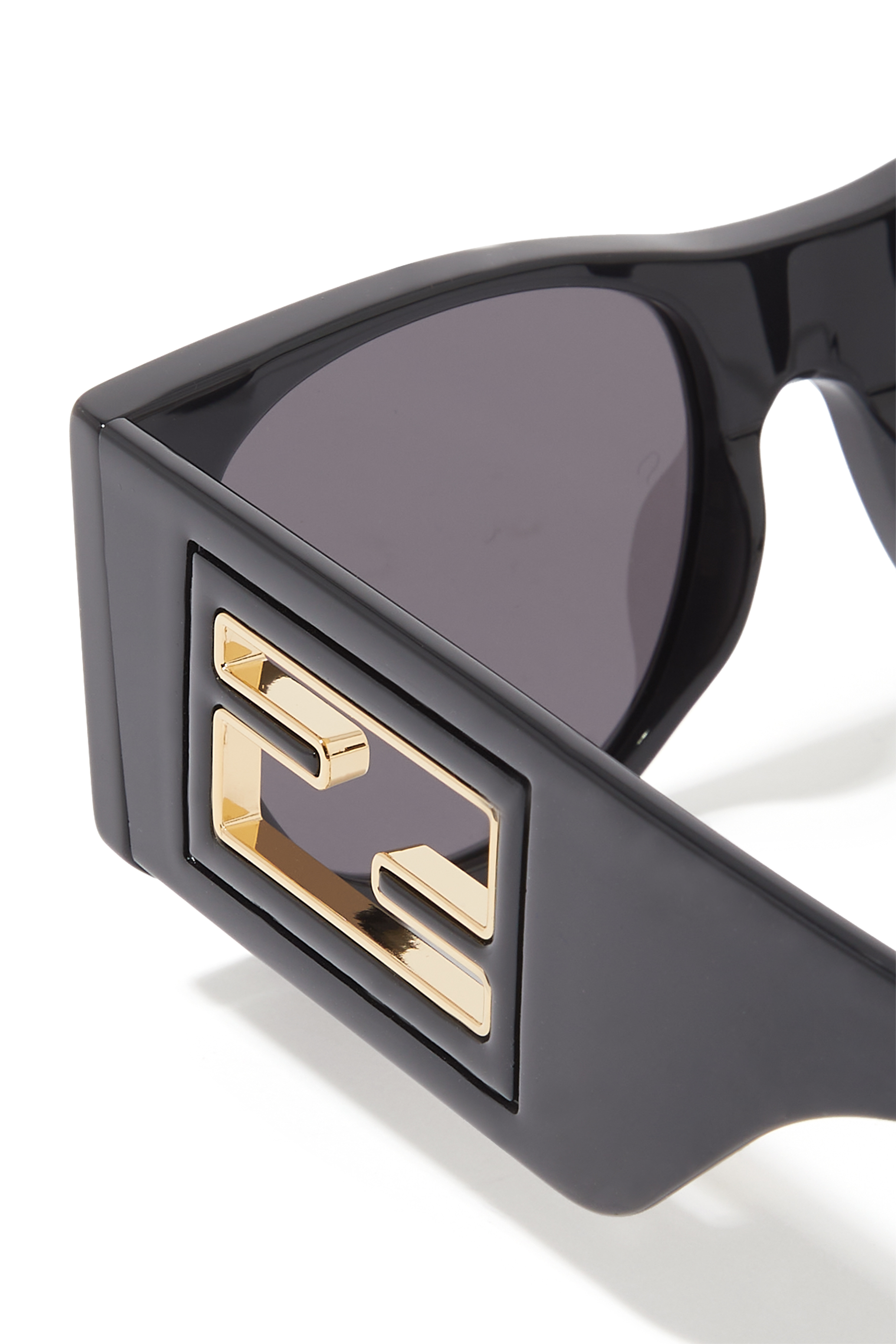 نظارة شمسية بإطار مستطيل أسيتات