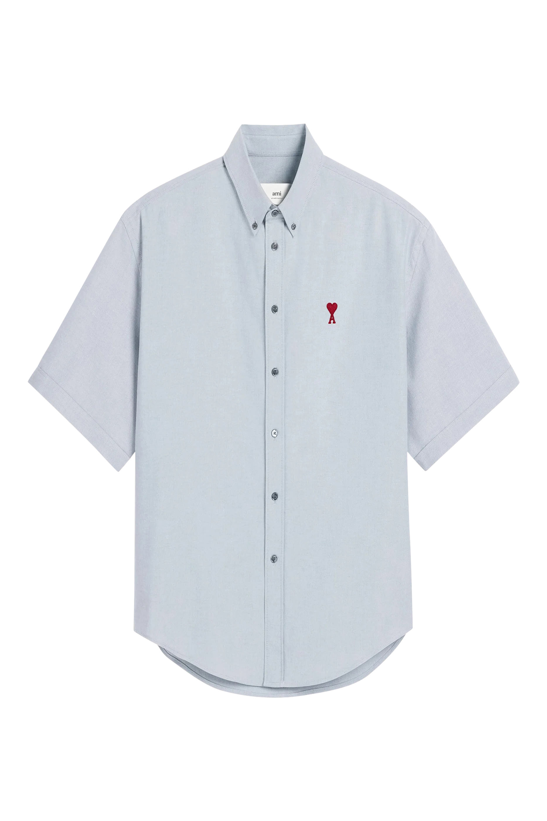 قميص بأكمام قصيرة قصة مربعة