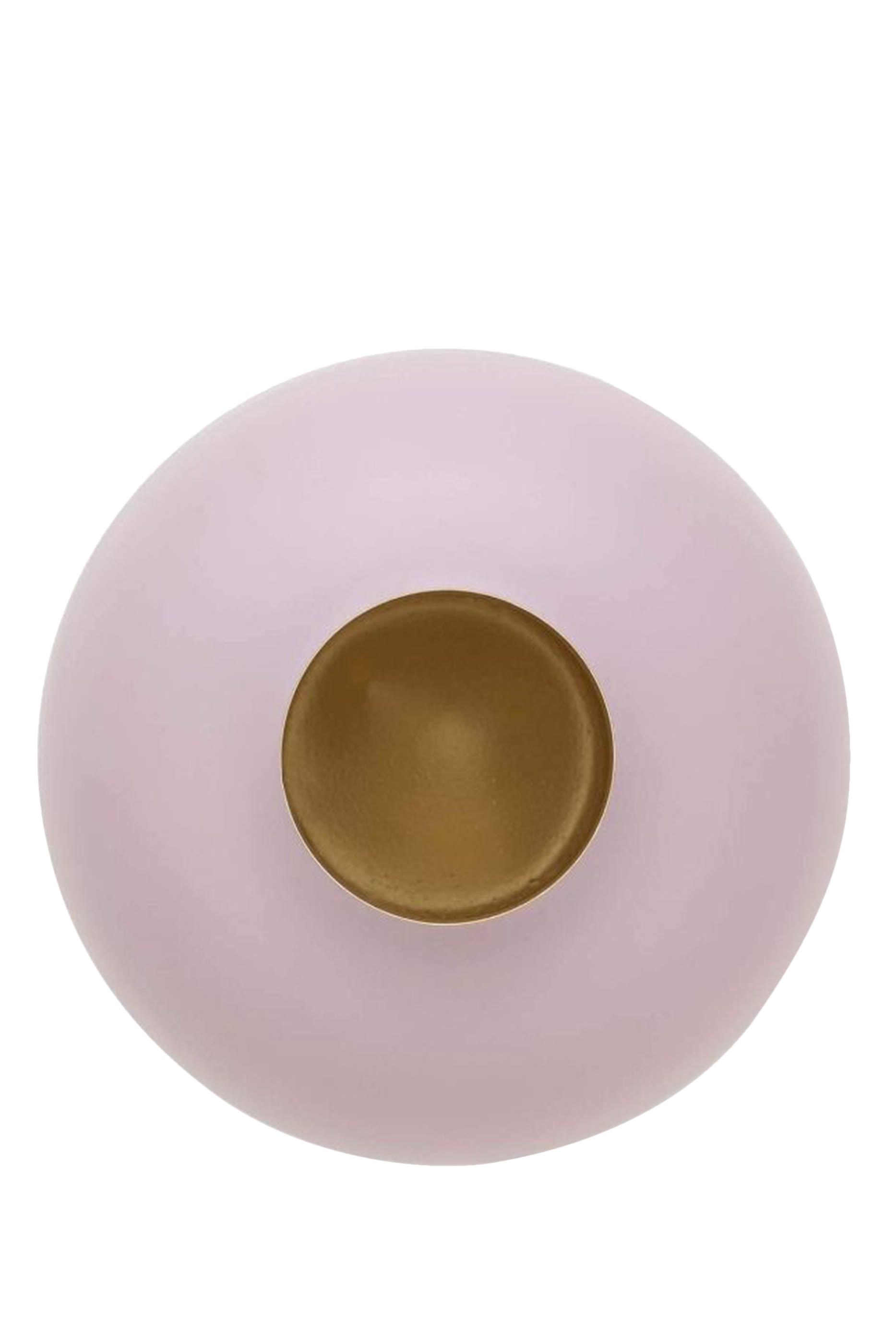 مزهرية معدنية