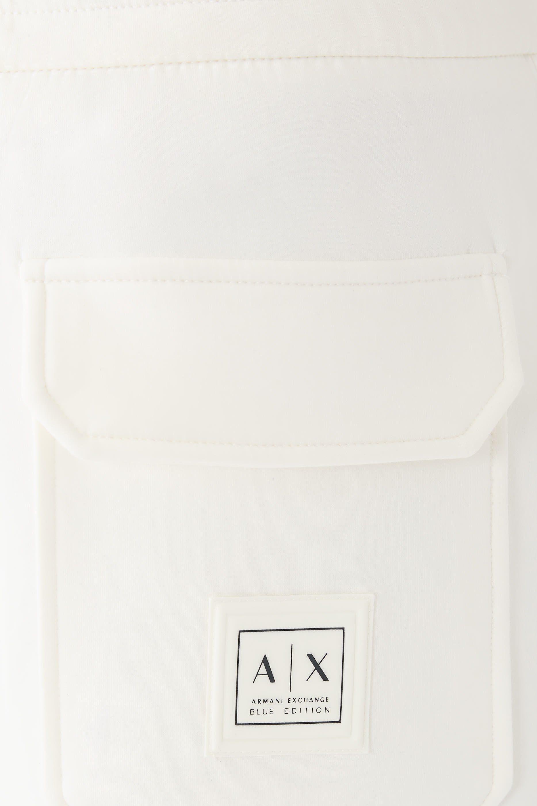 شورت برمودا إيسنشال تيسوتو