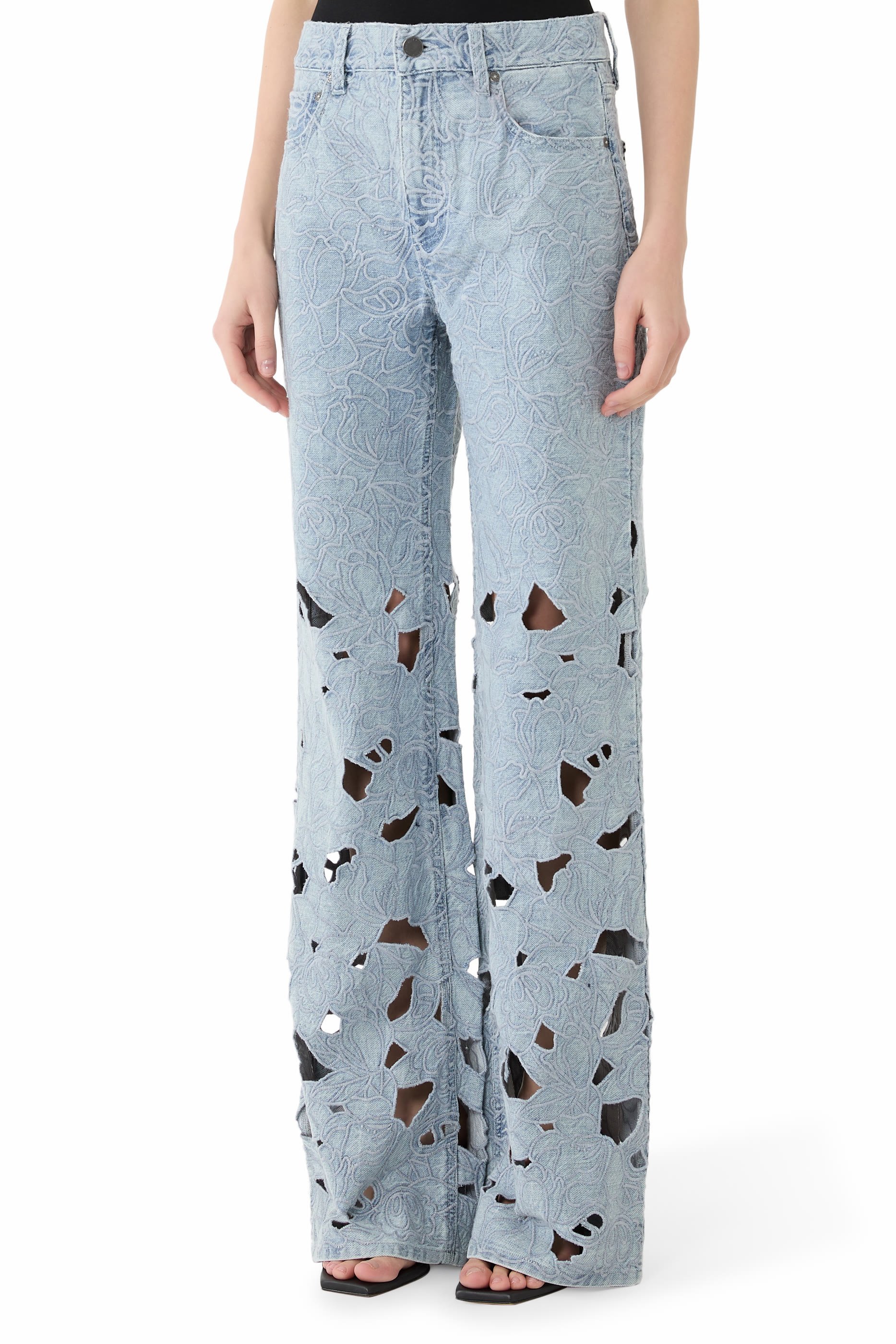 بنطال جينز شيك مقطوع بليزر