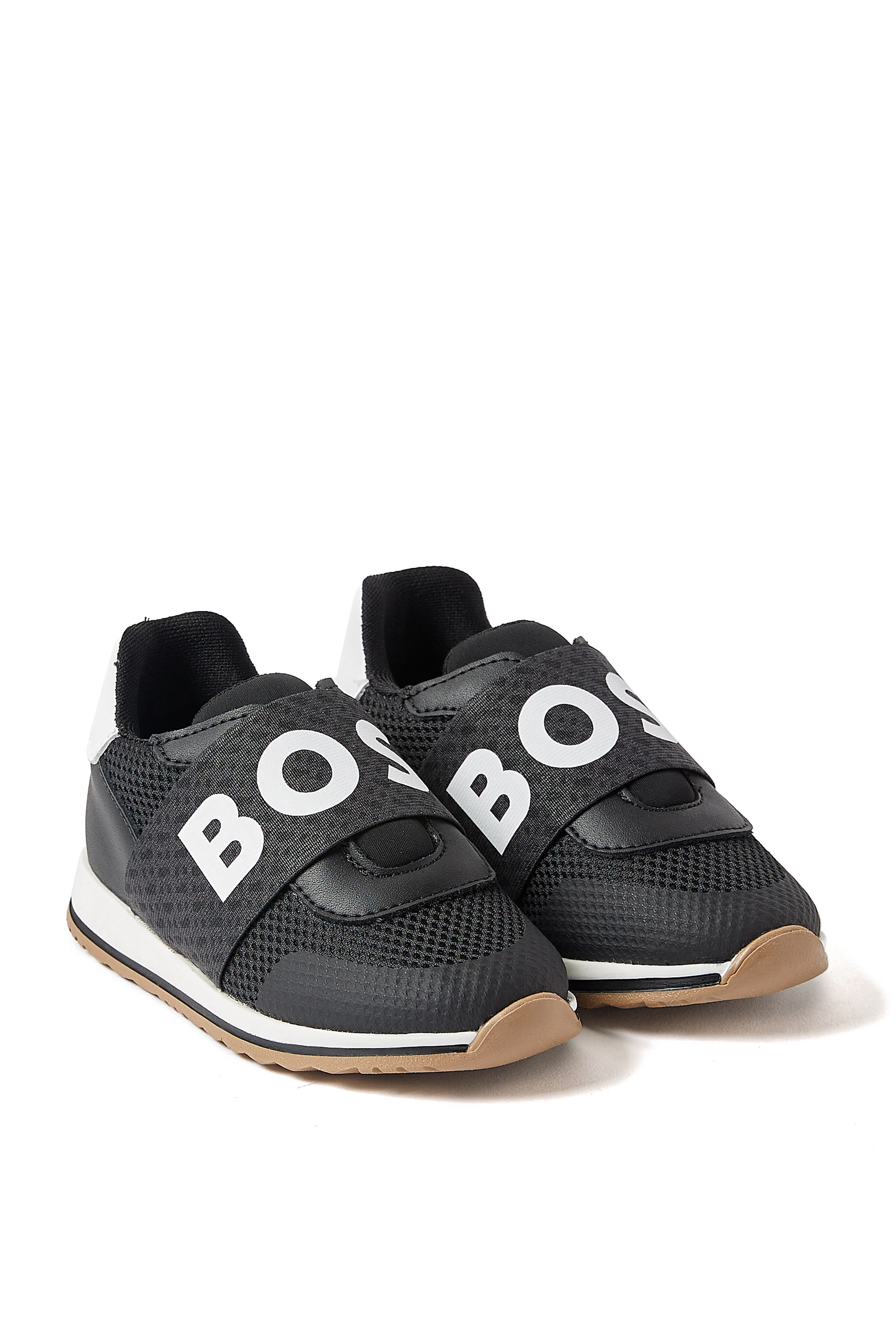 سنيكرز بشعار الماركة للأطفال