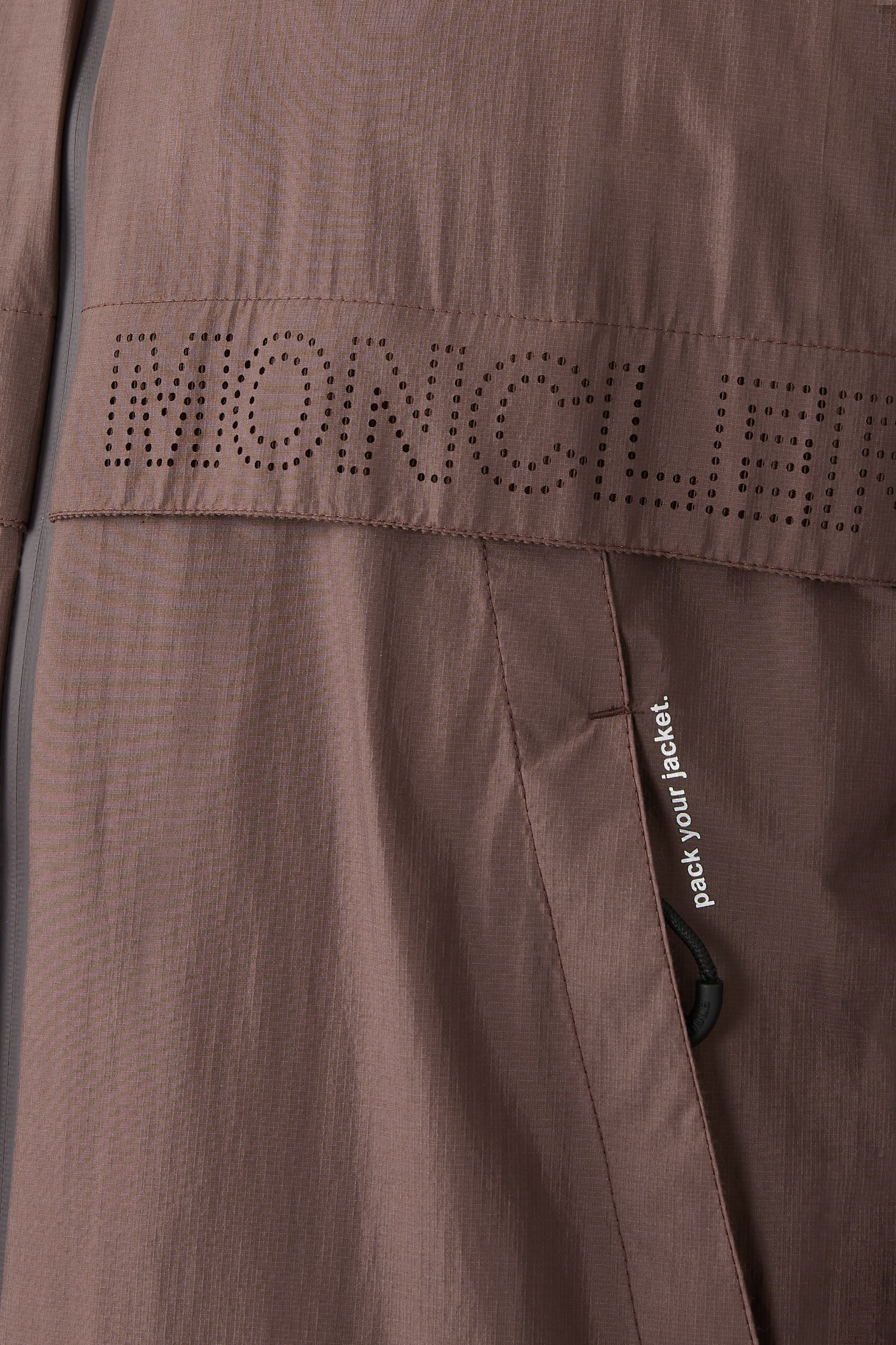 جاكيت بومبر نيجارا