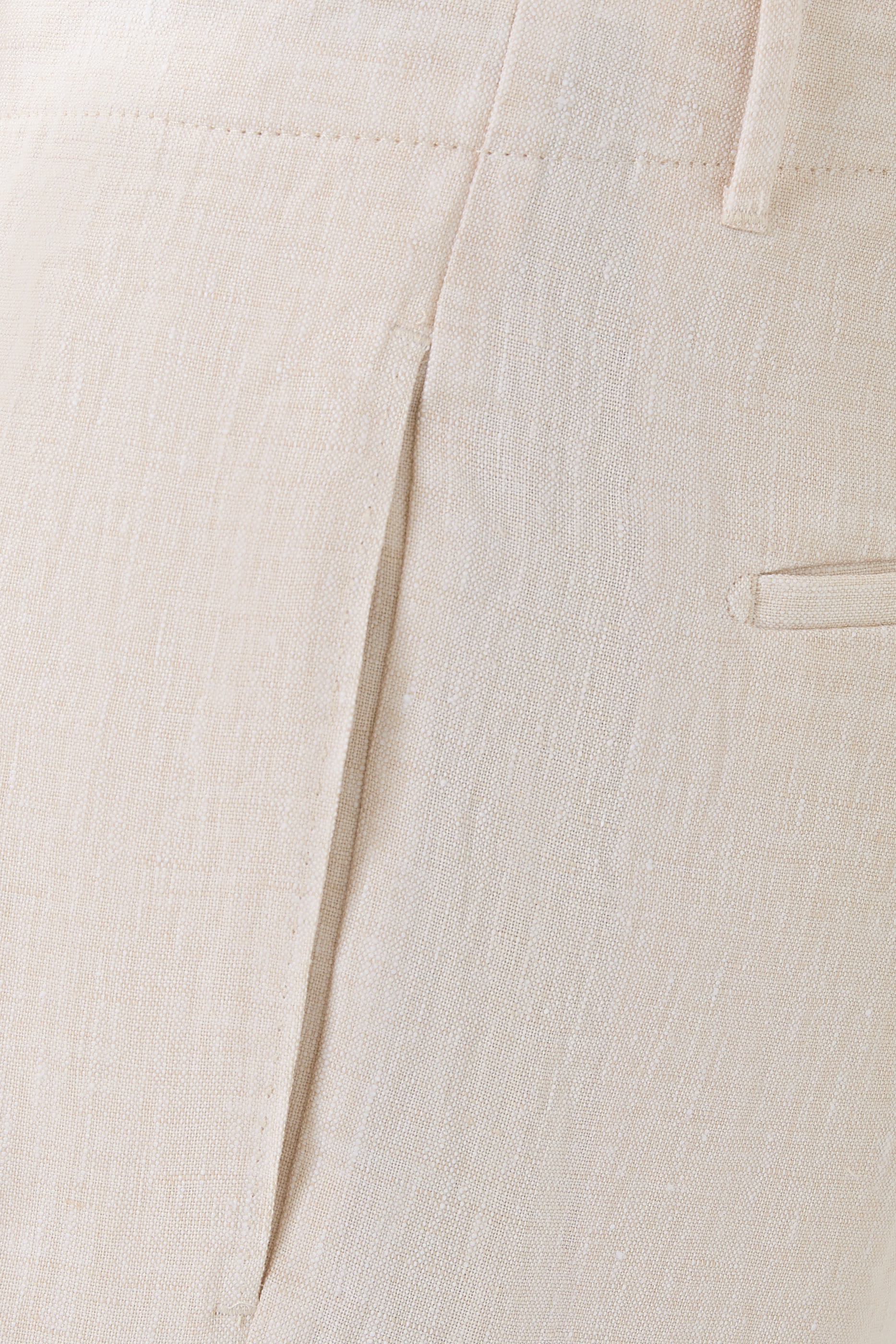 شورت بيرمودا بطيات