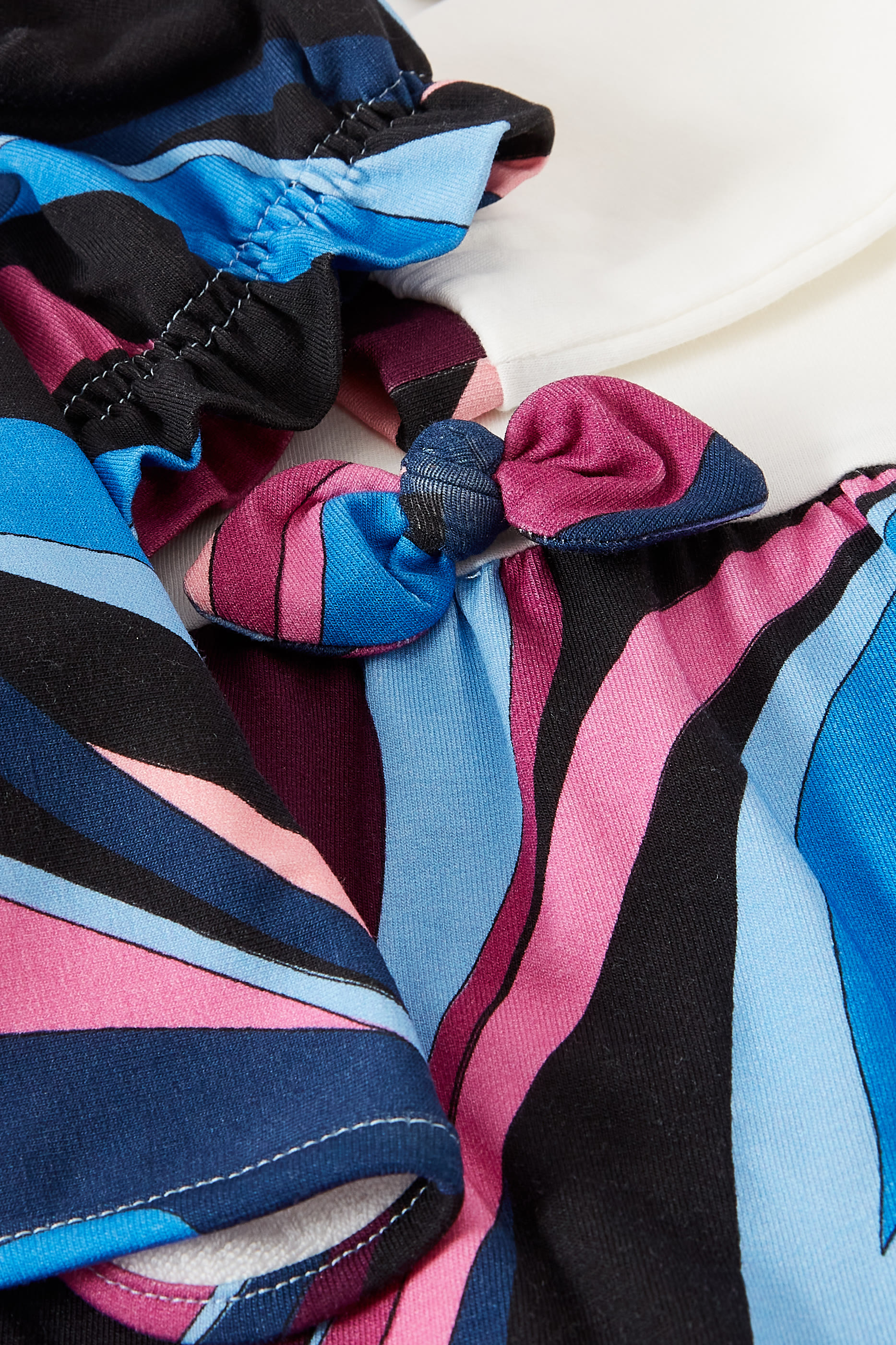 طقم هدايا بطبعة أوندي للأطفال