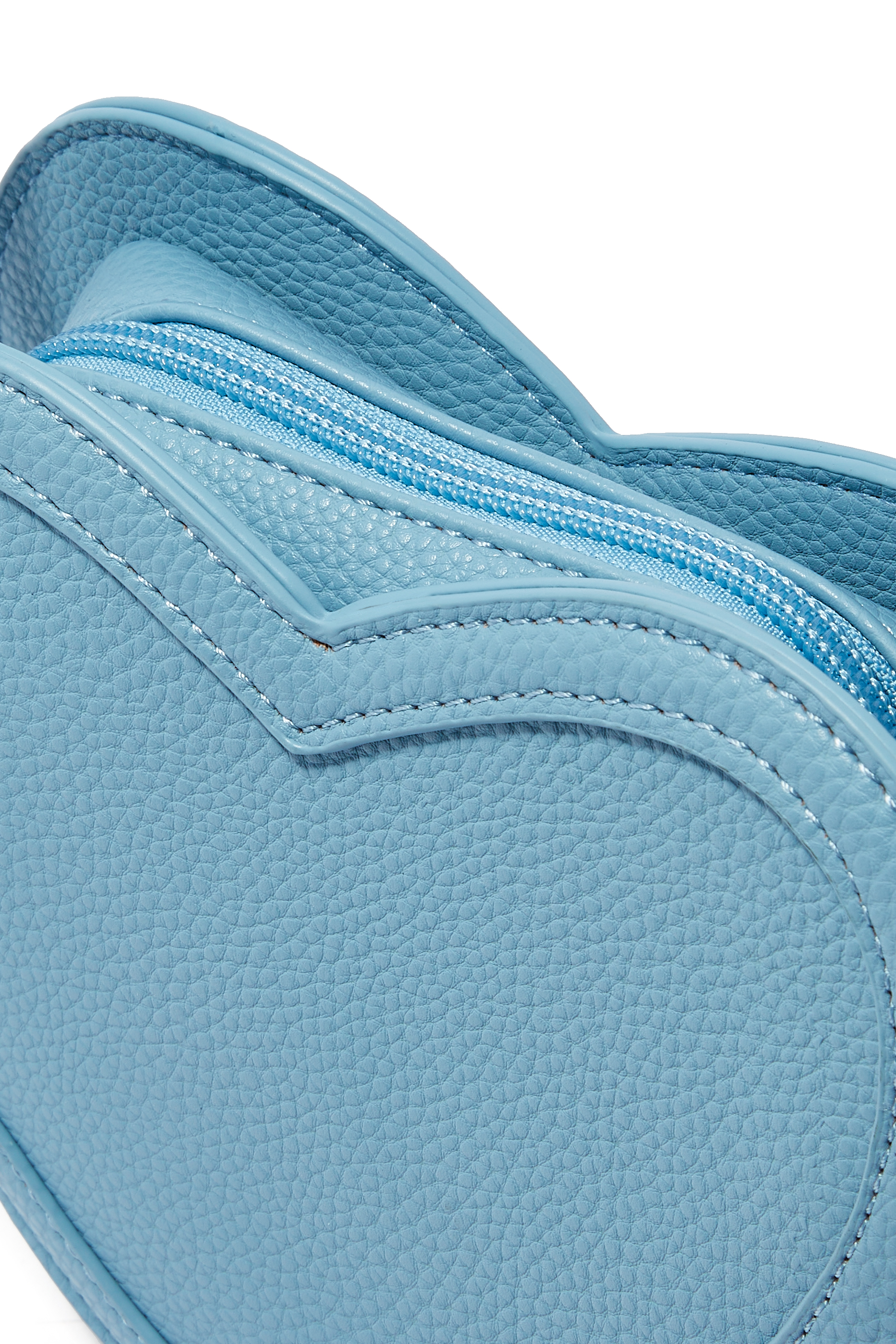 حقيبة كروس بودي للأطفال بتصميم قلب