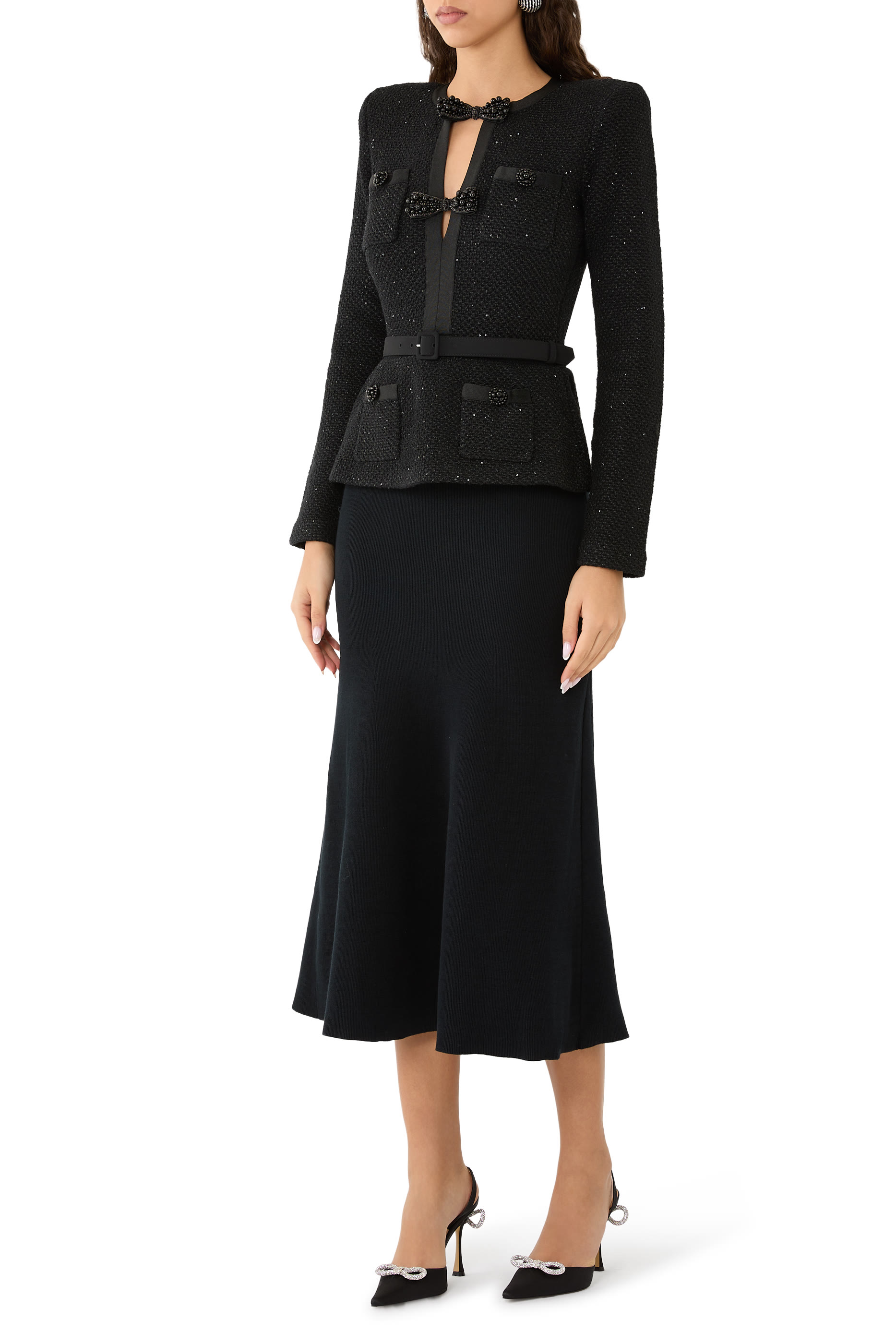 فستان منسوج بقصة ضيقة متوسطة الطول مزين بترتر