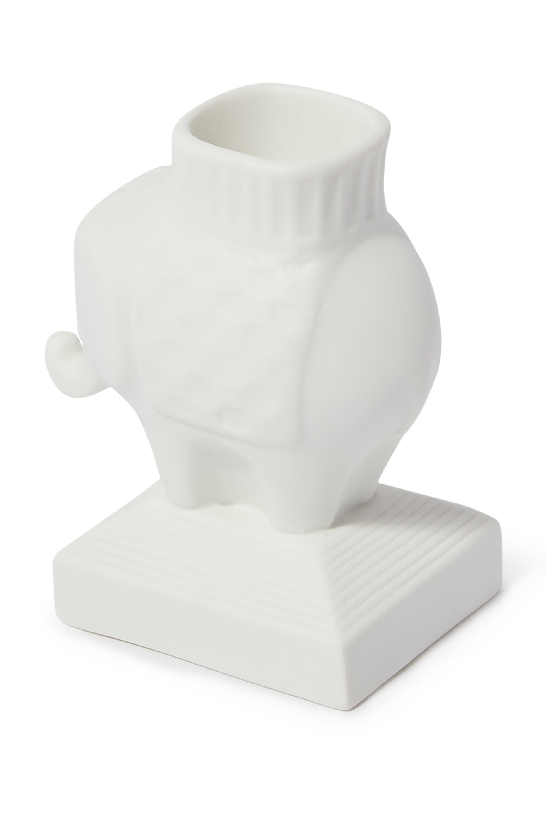 حامل أعواد ثقاب بتصميم فيل