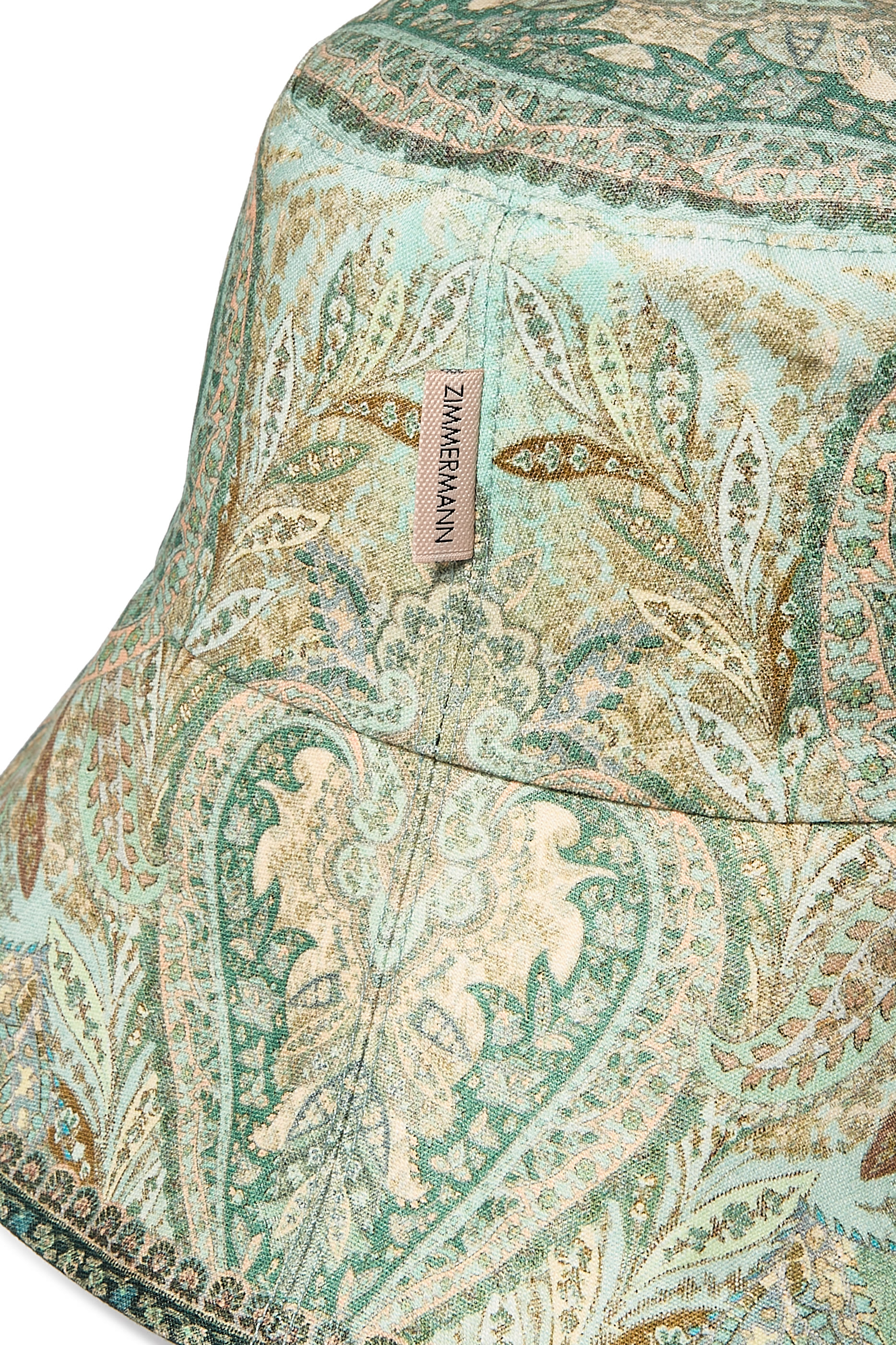 قبعة باكيت بحافة طويلة مزينة بطبعات