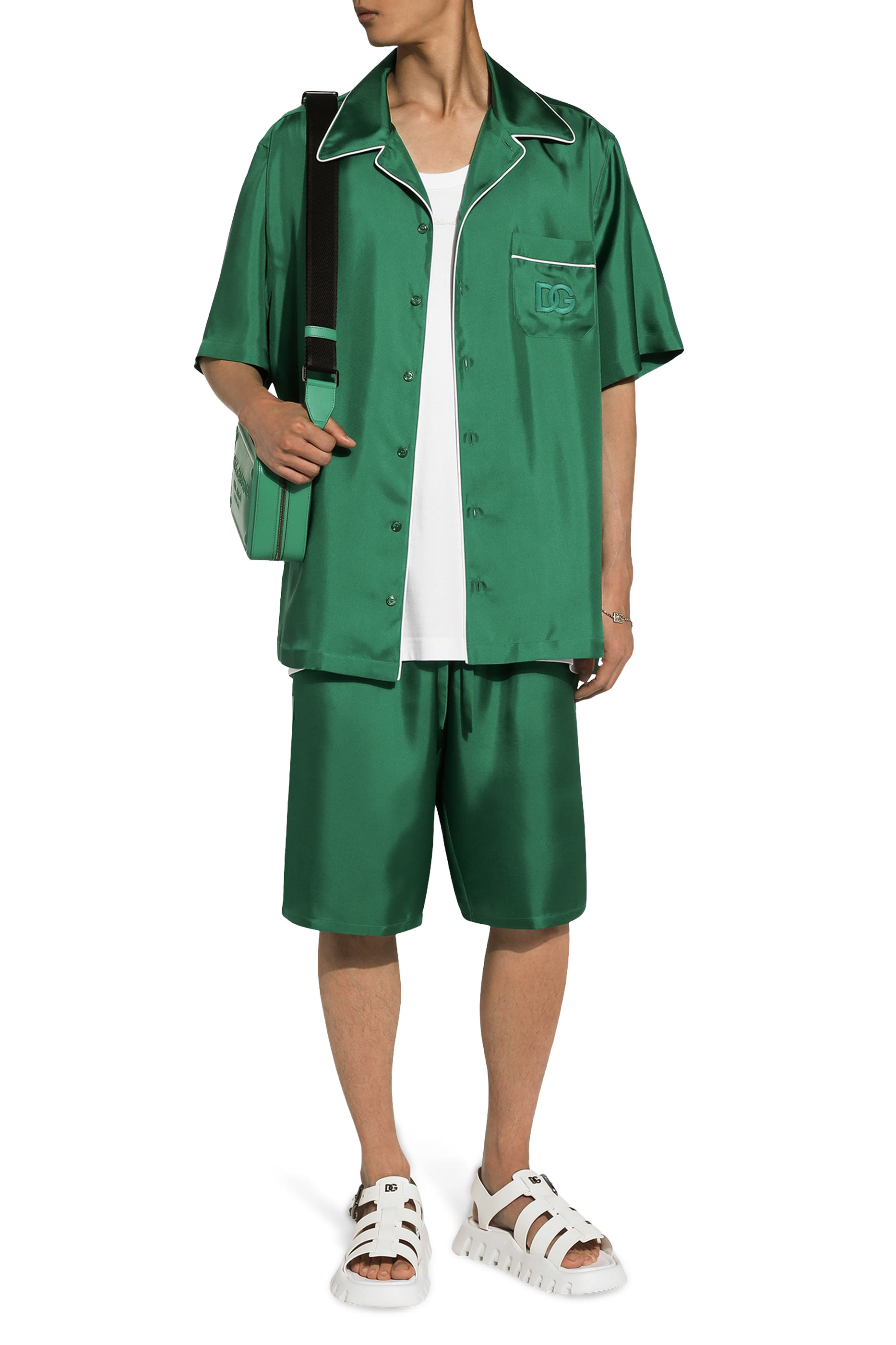 قميص مطرز بحرفي شعار الماركة حرير تويل