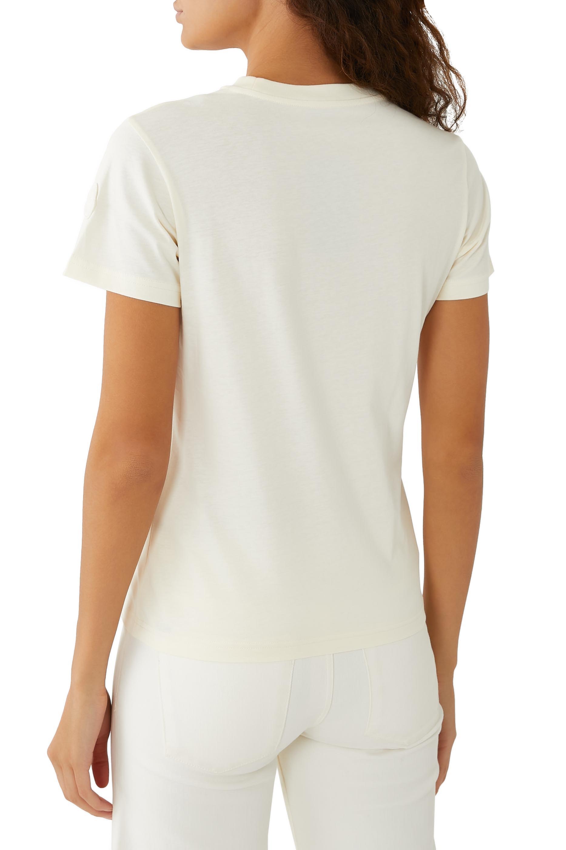 تيشيرت بشعار الماركة