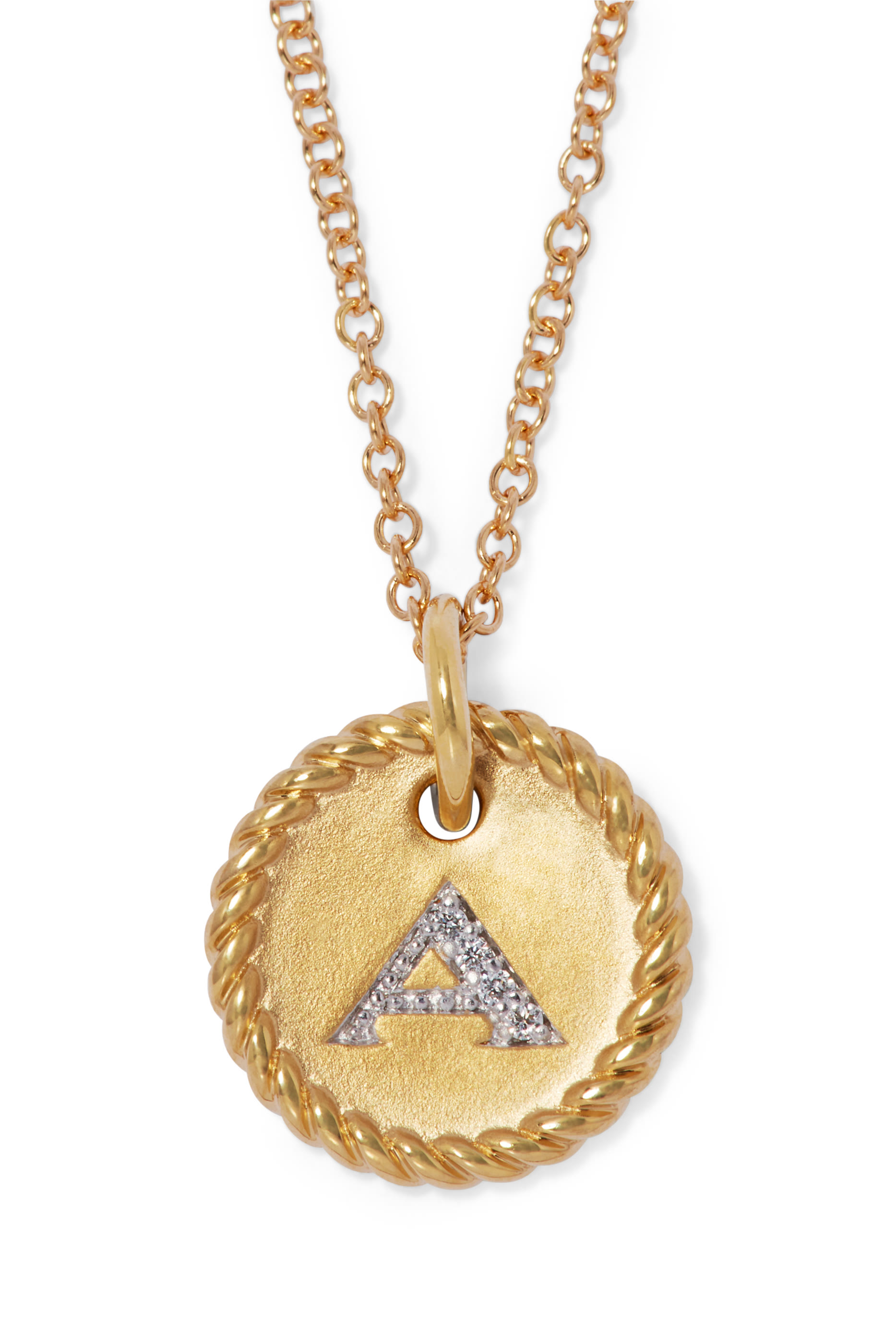 قلادة بدلاية مزينة بحرف مرصعة بماس