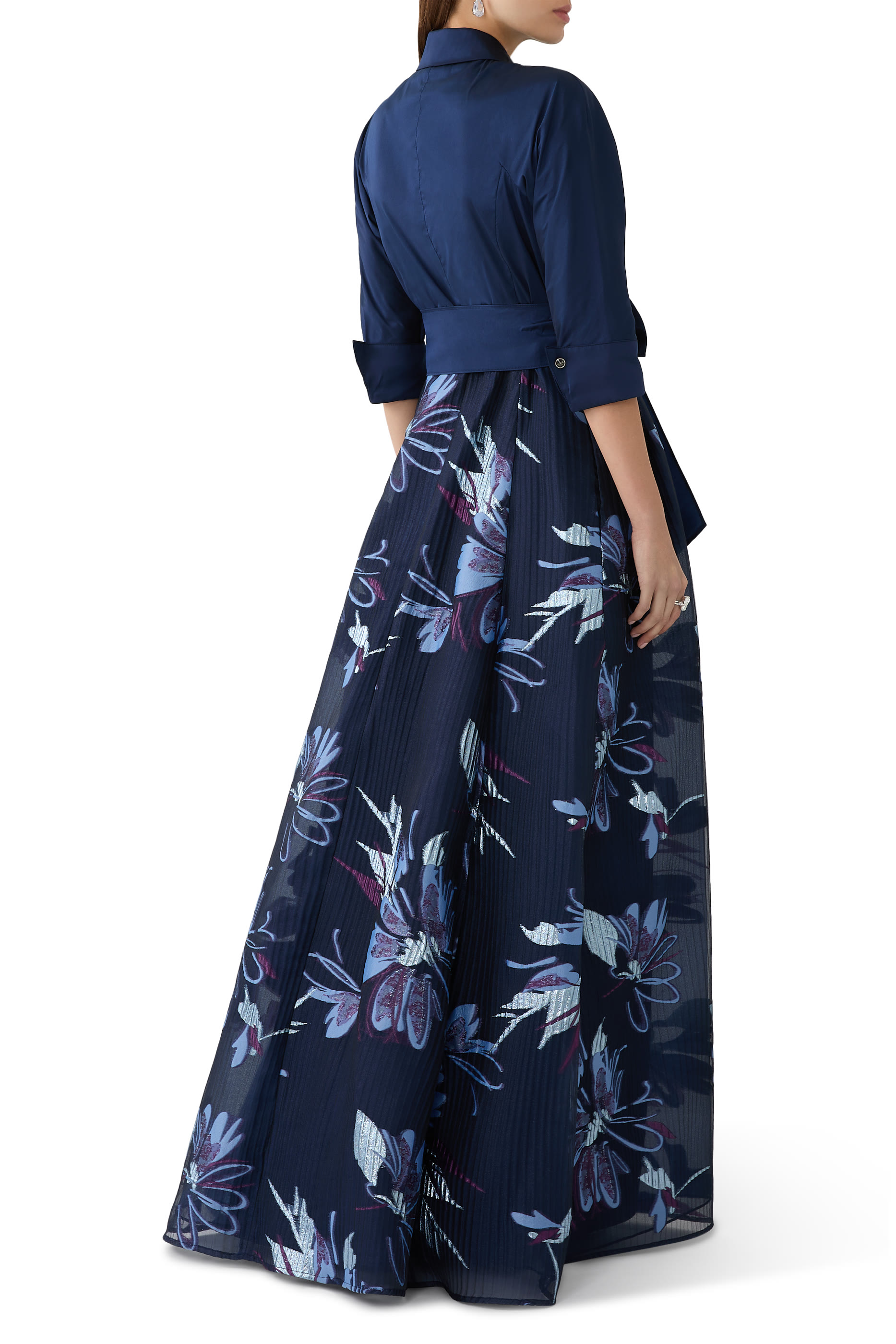 فستان سهرة مزخرف بزهور وأورجانزا ألتفتا بارز الملمس