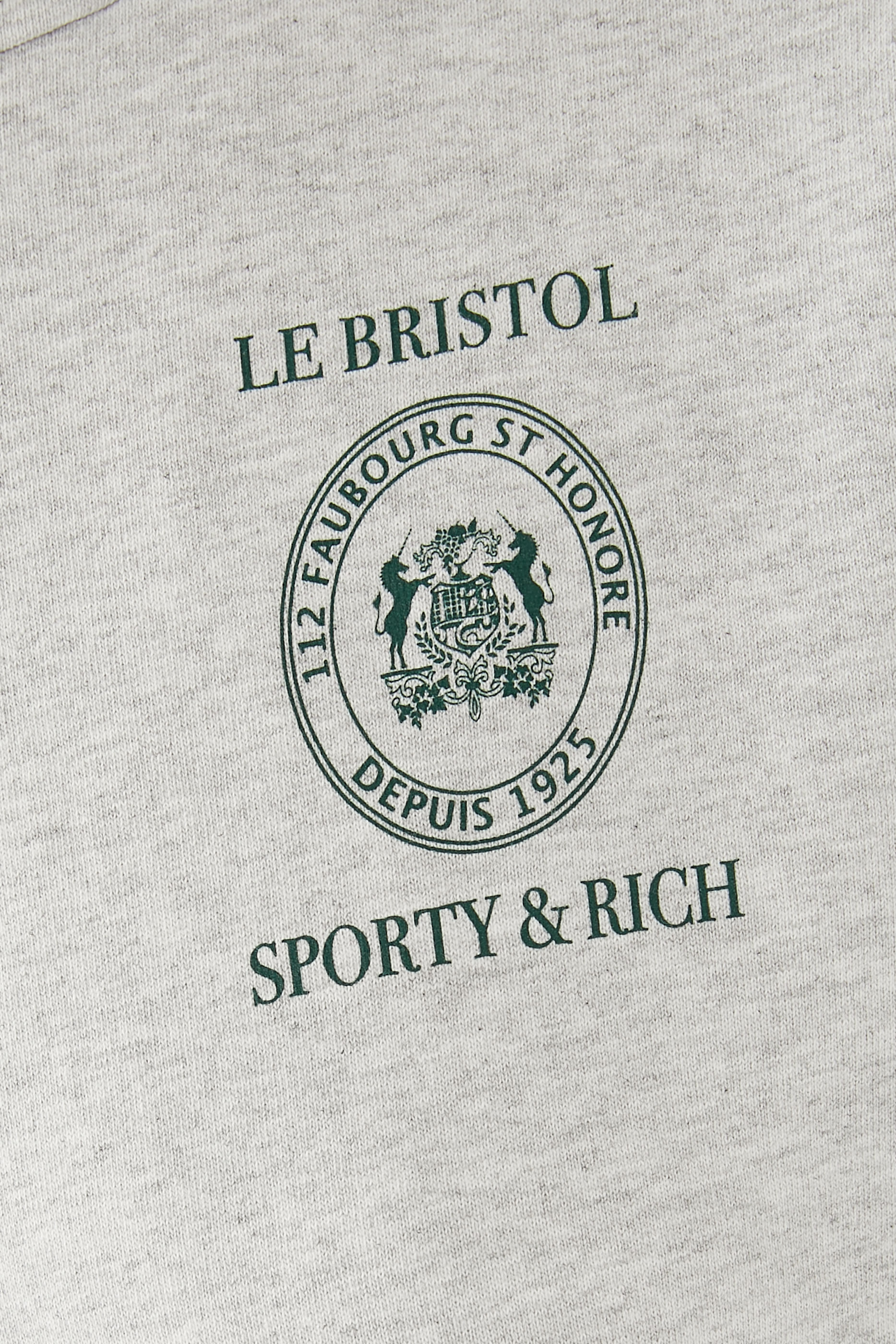 هودي بشعار الماركة