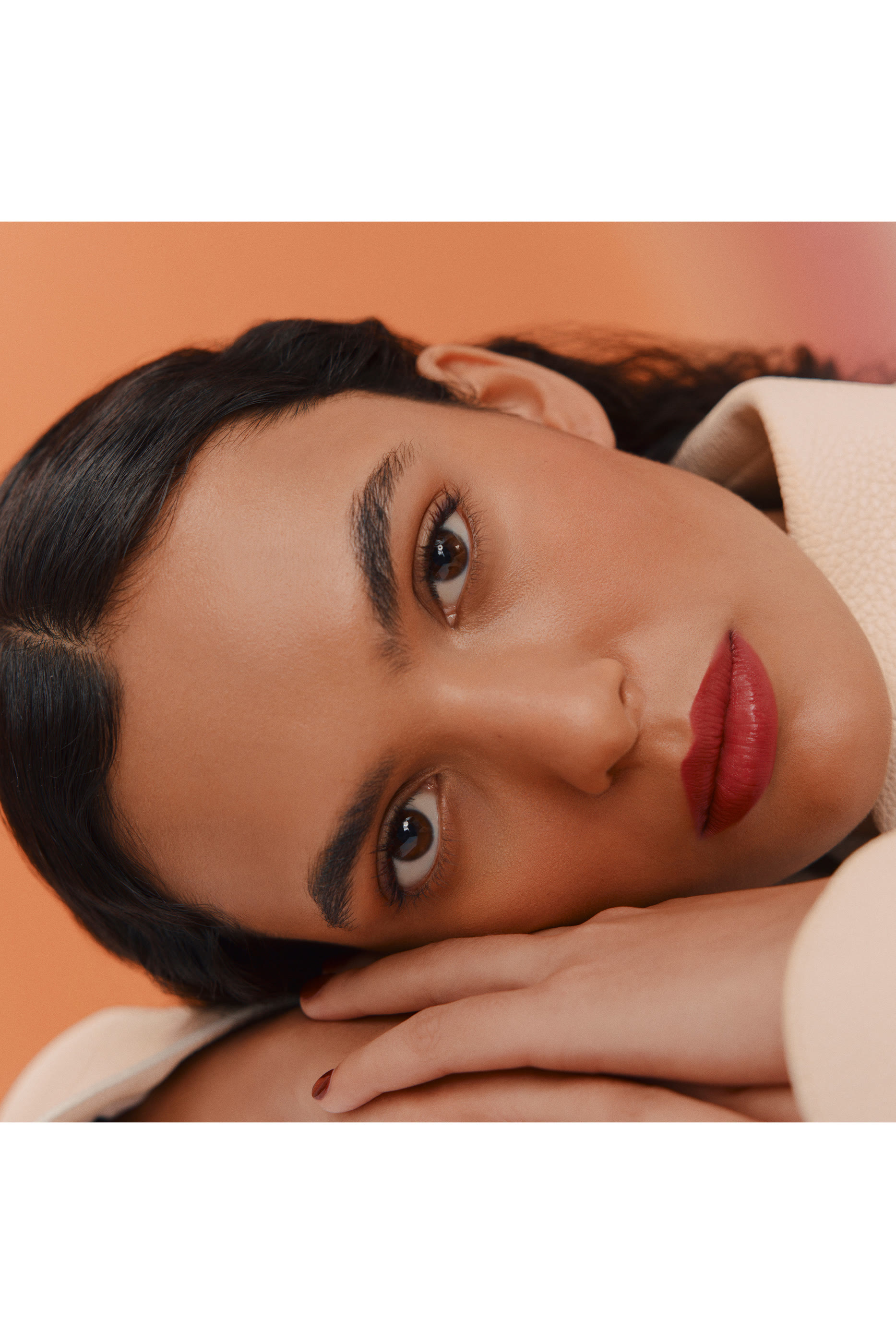 بودرة Soleil d&rsquo;Herm&egrave;s, Sun-Kissed Healthy Glow Powder للوجه والخدود، بإصدار محدود