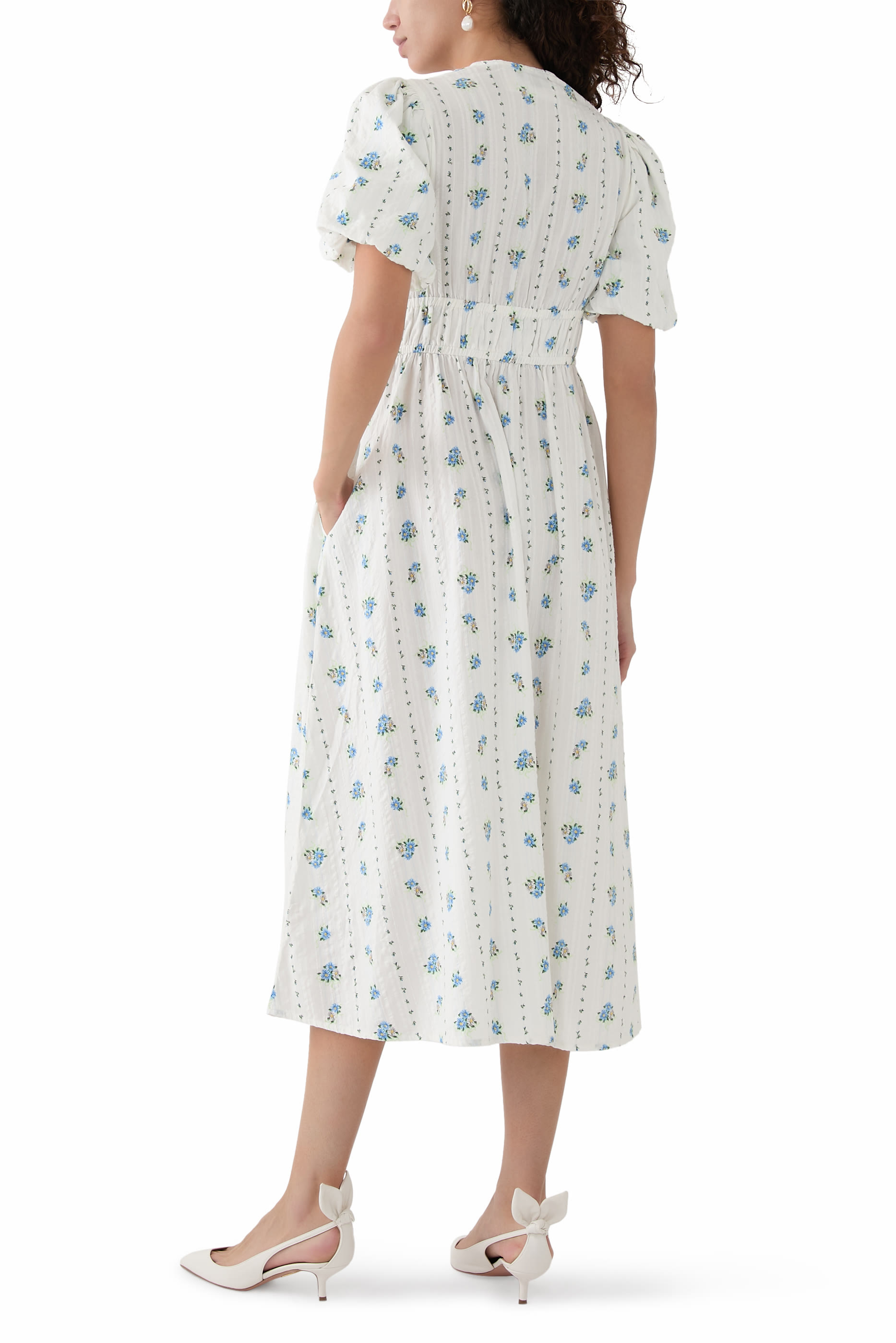 فستان سكوتي متوسط الطول بنقشة زهور