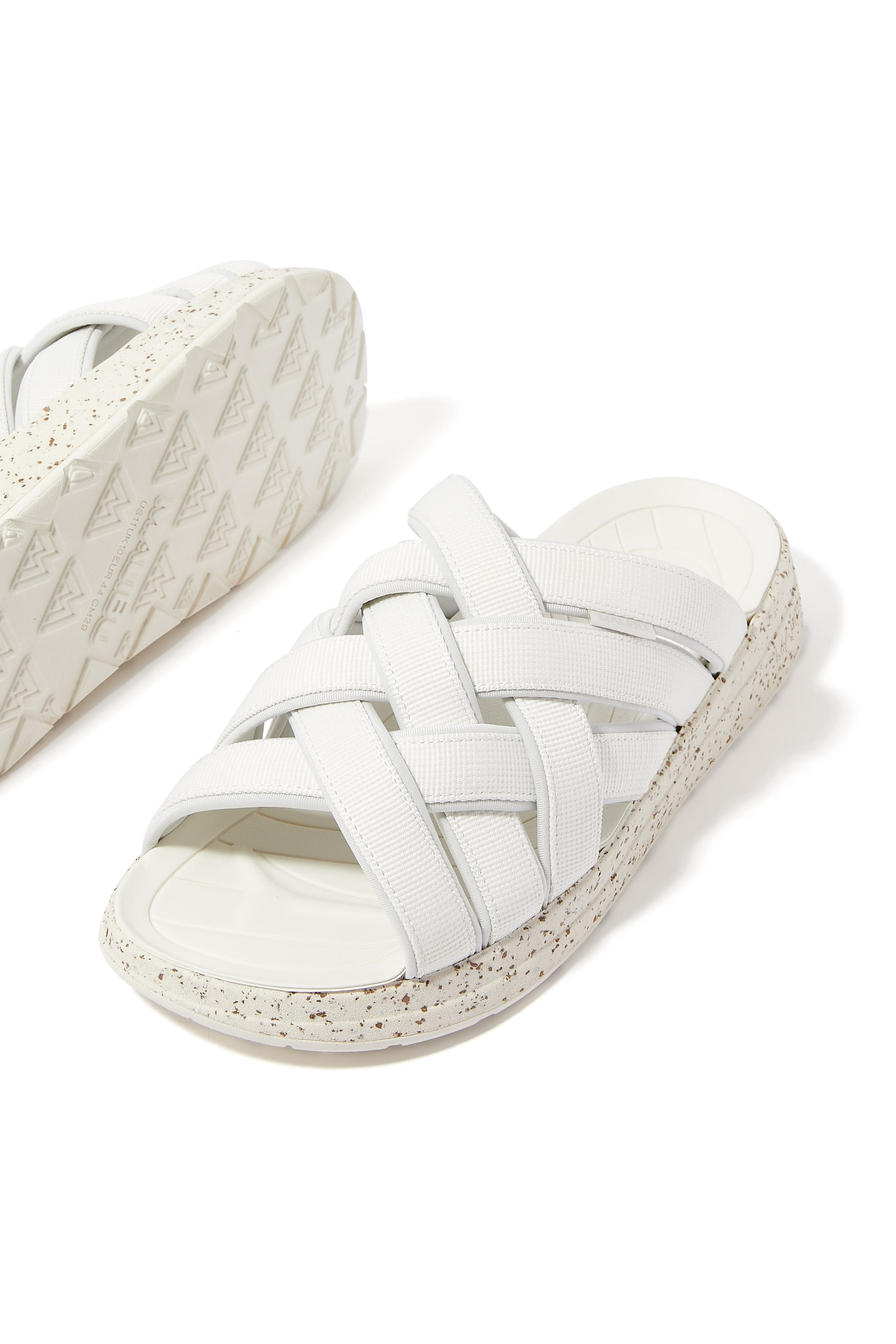 حذاء خفيف زوما ال اكس خامة معاد تدويرها