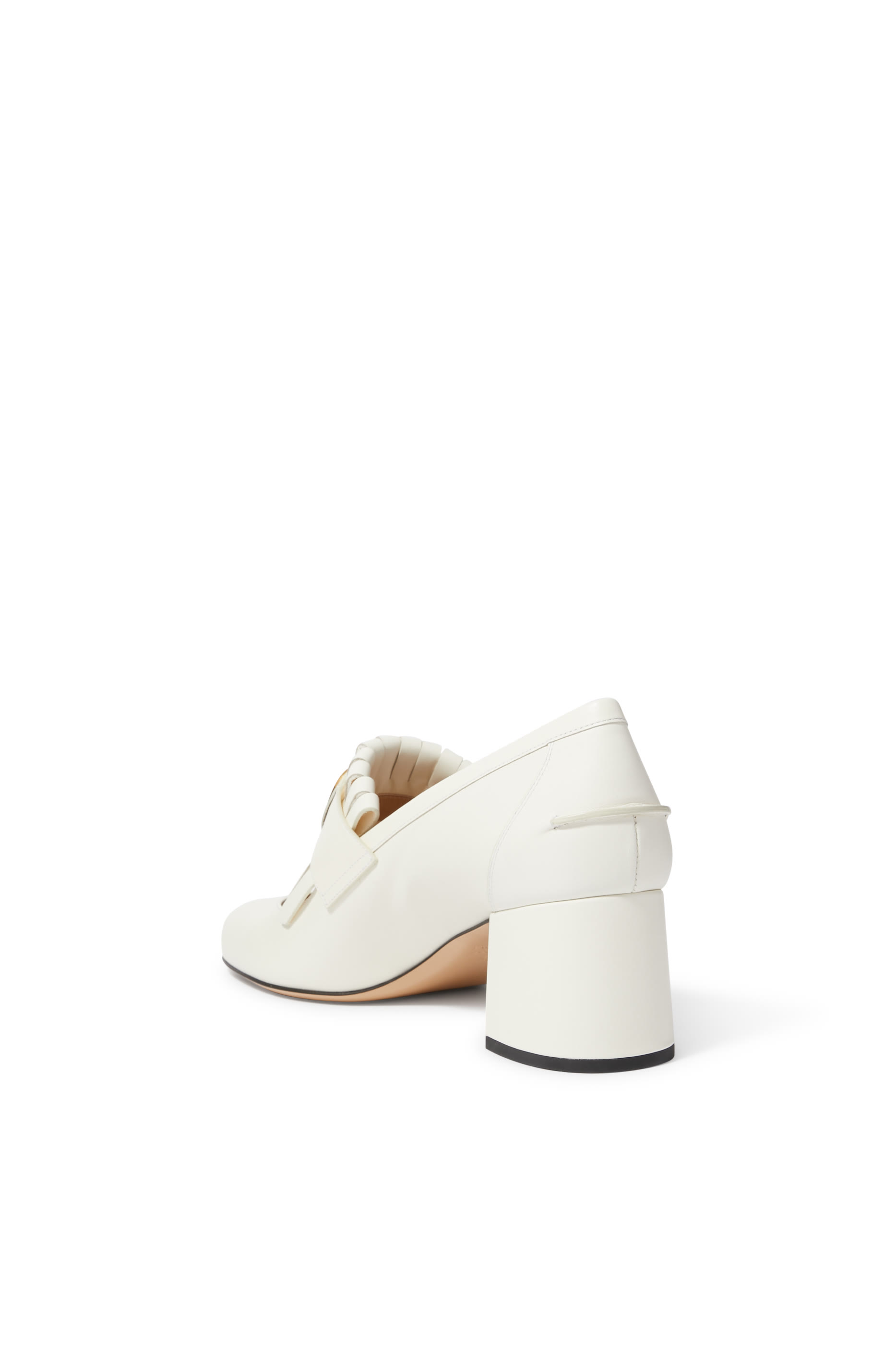 حذاء كلاسيكي 60 بحلية شعار الماركة