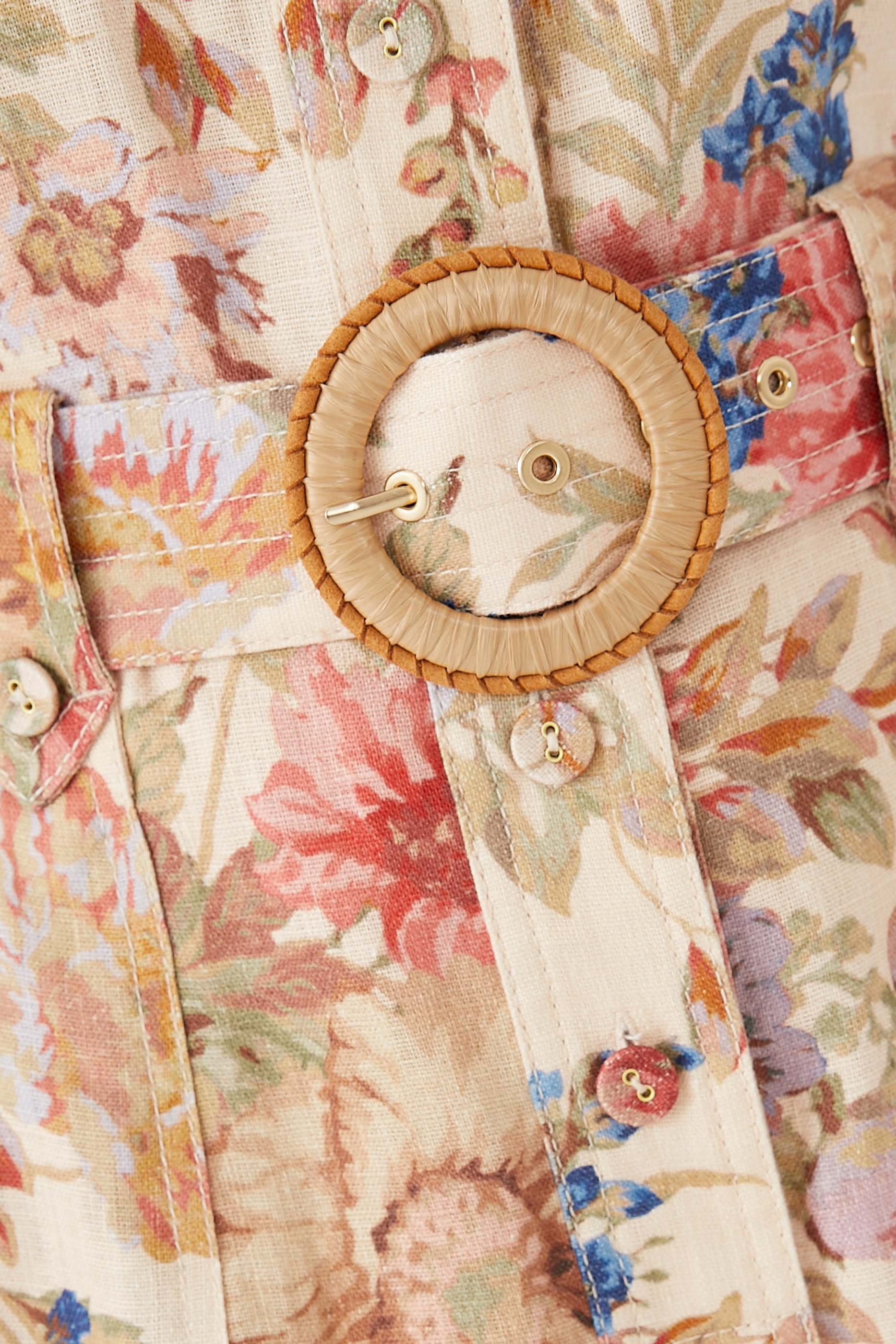 فستان أوغست قصير بحزام