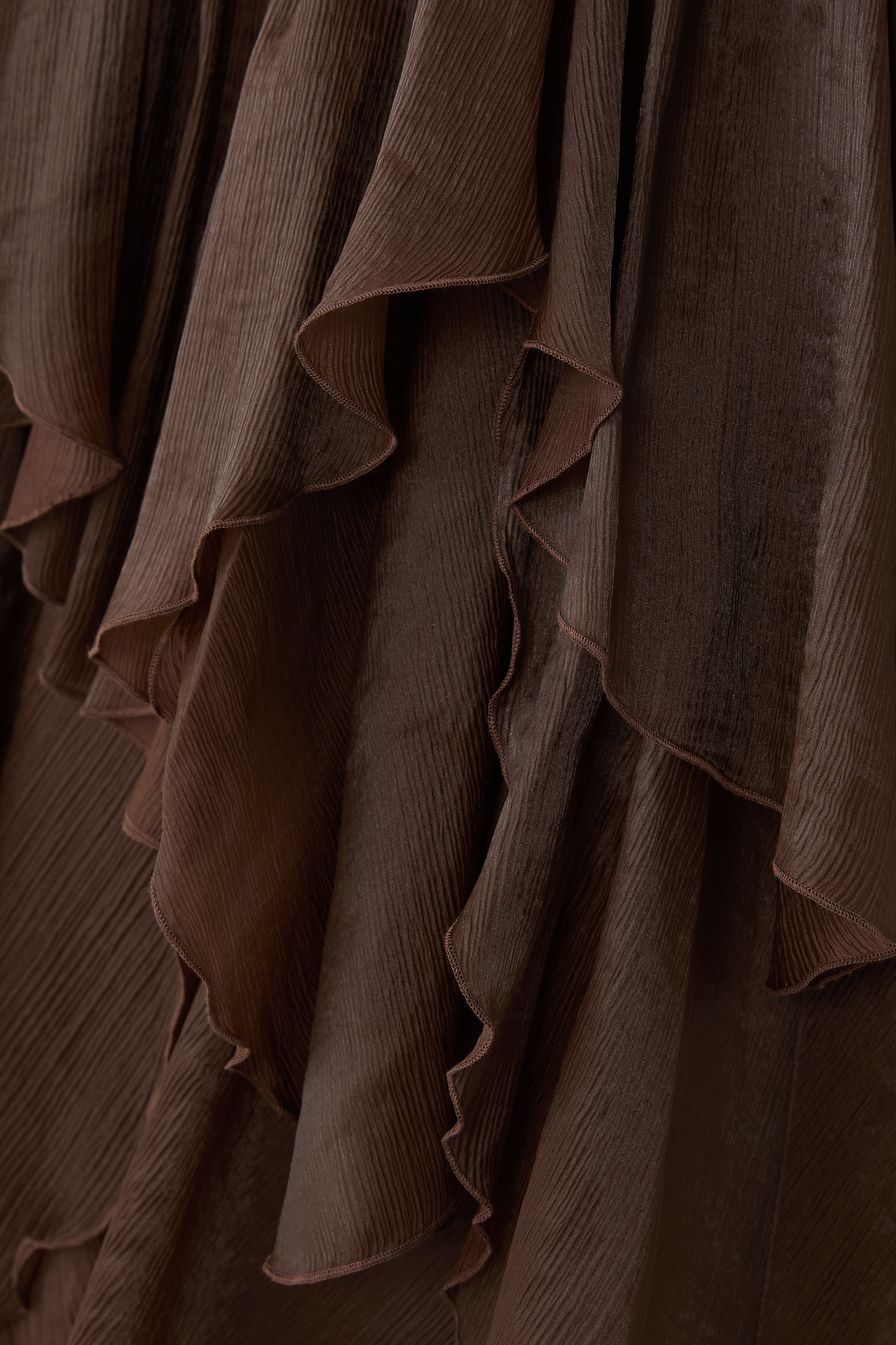 تنورة لي طويلة 