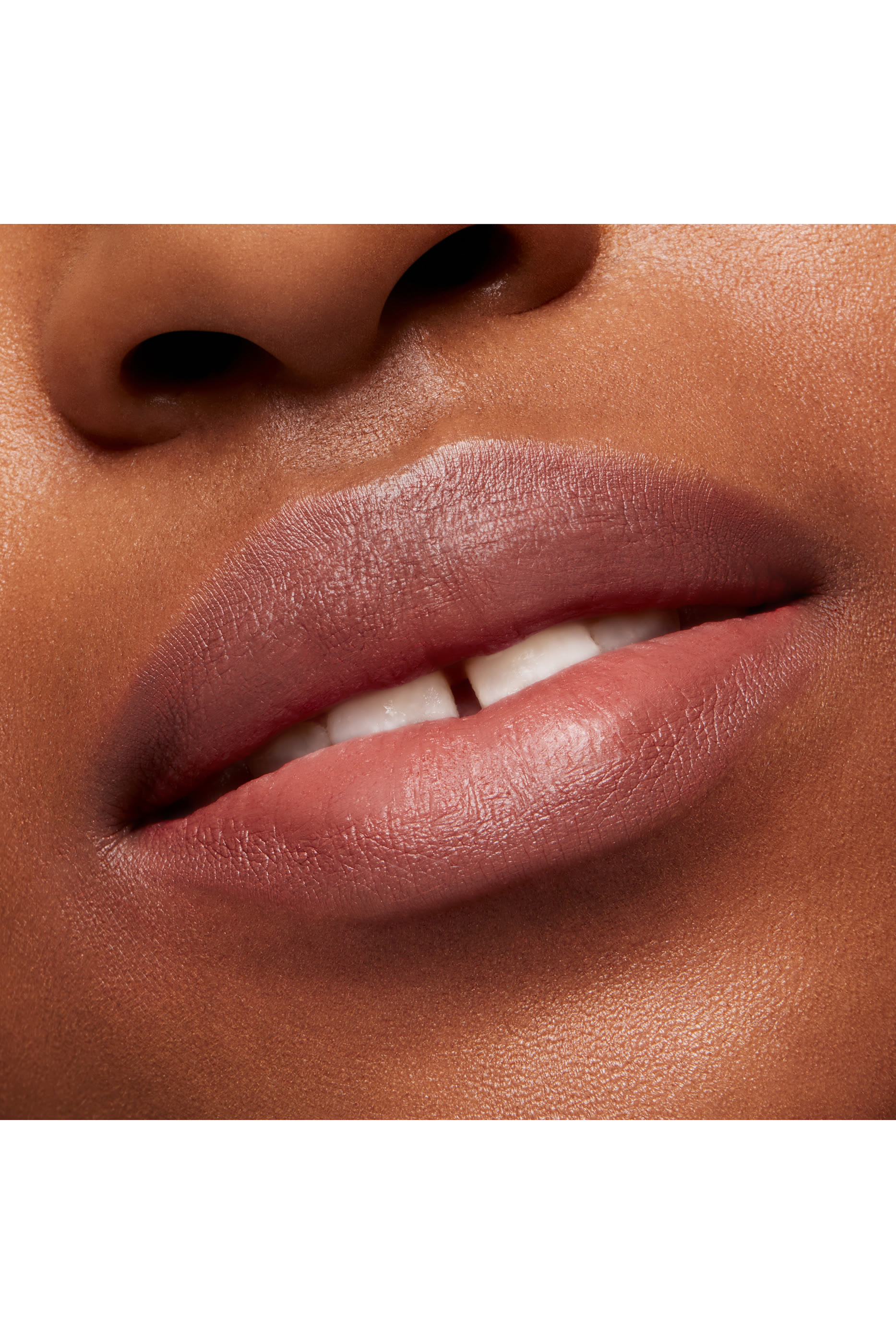 أحمر شفاه باودر كيس فيلفيت بلور سليم ستيك