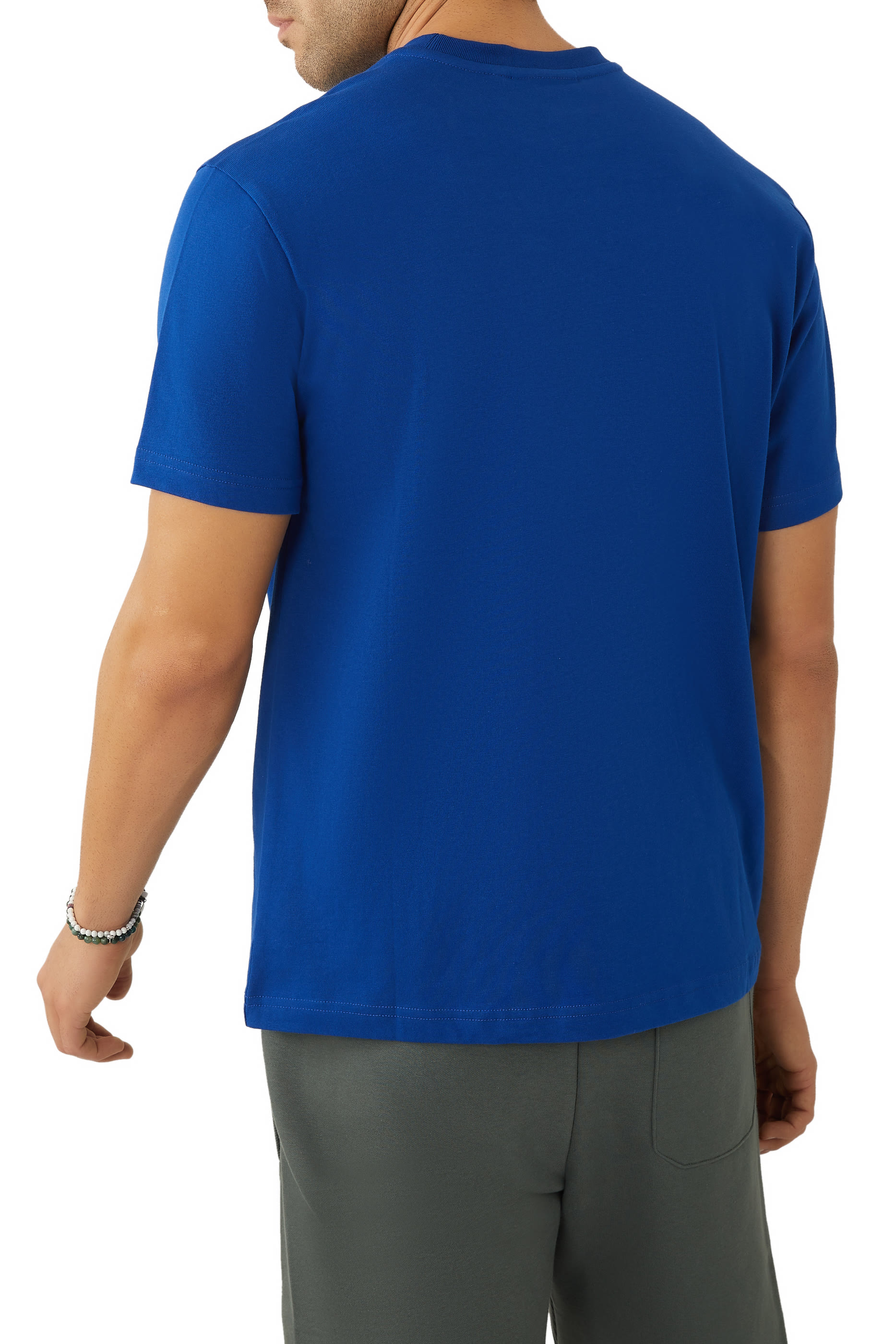 تيشيرت بشعار الماركة غرافيتي