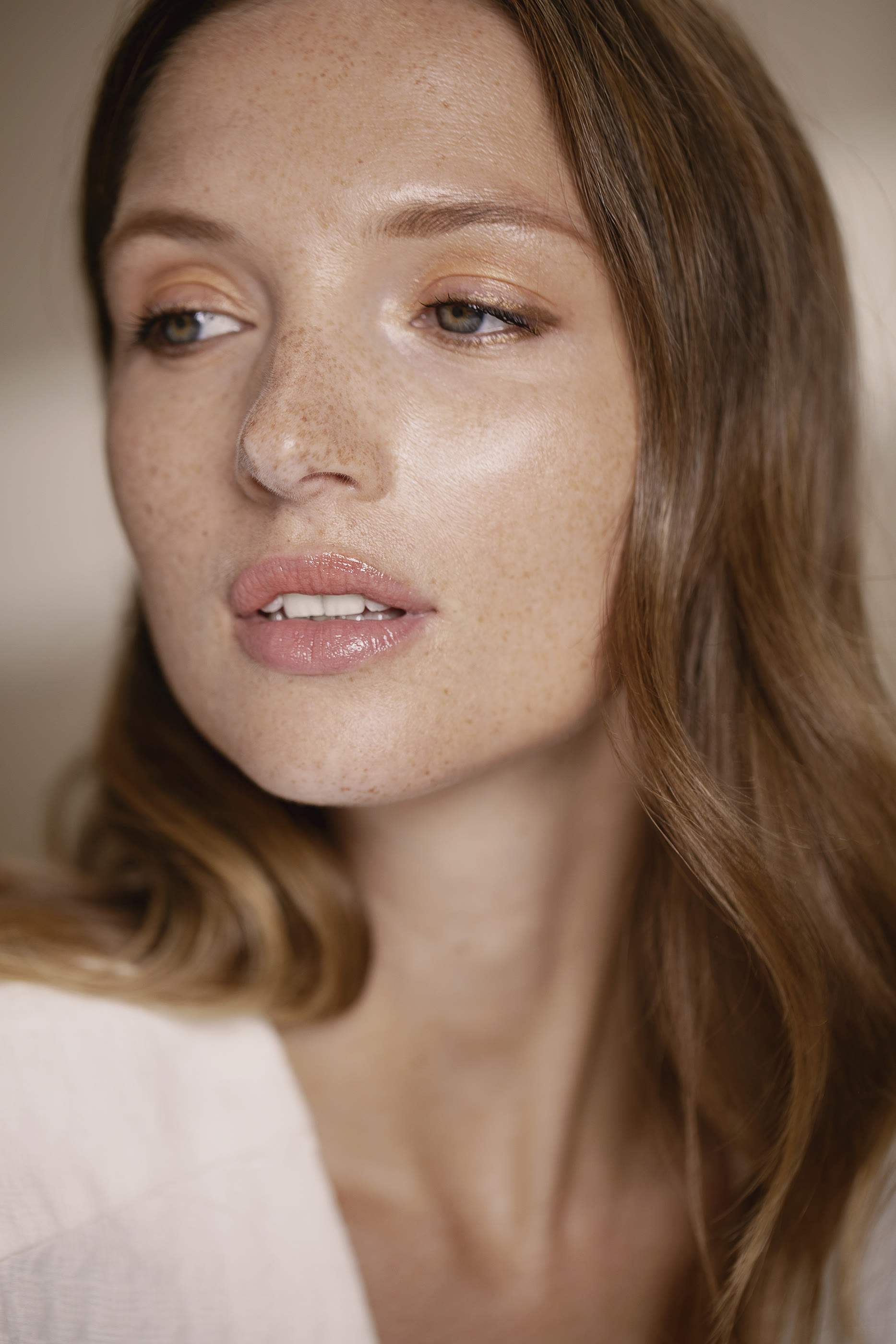 عبوة إعادة ملء أحمر الشفاه فيتو روج شاين