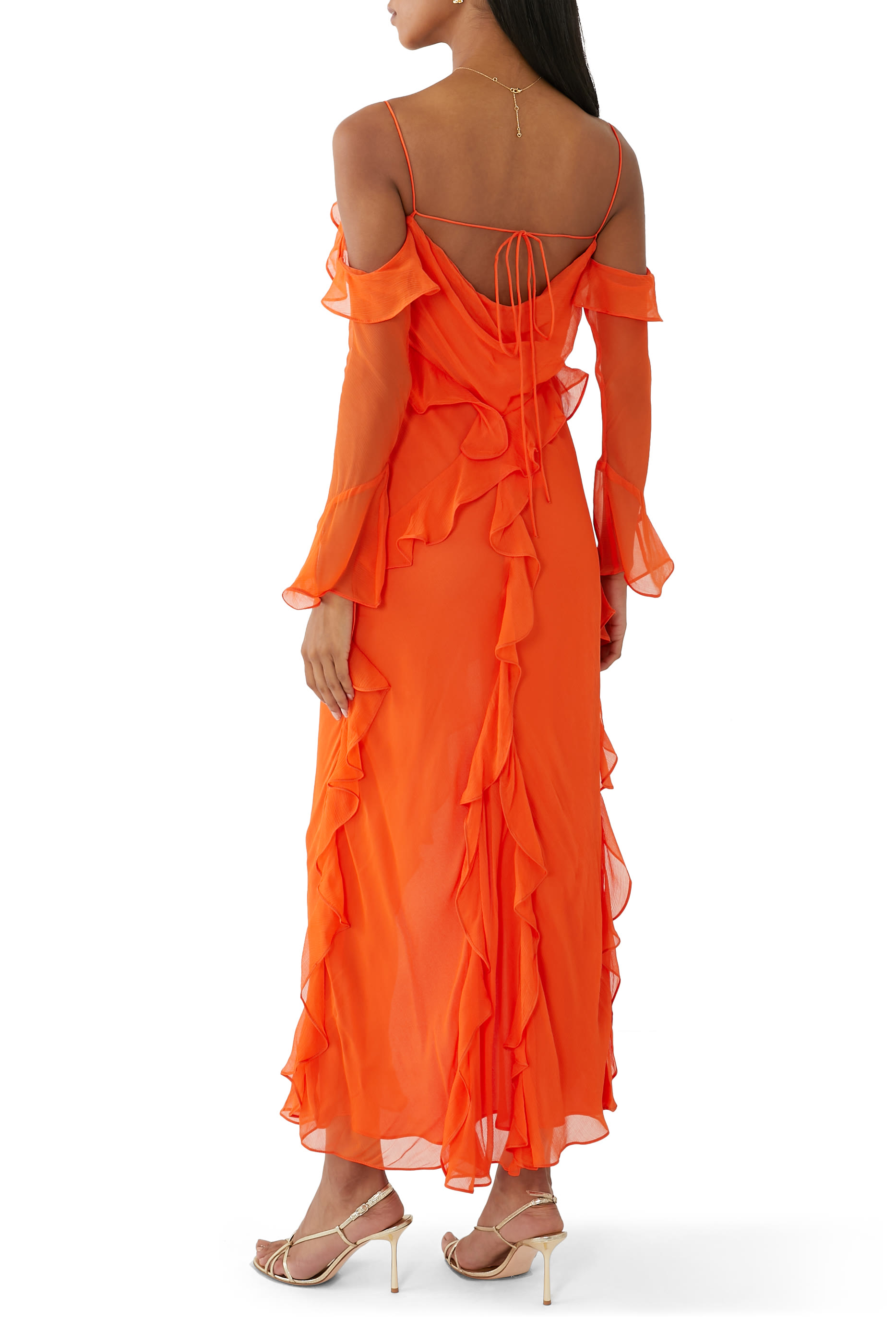 فستان ليلى طويل بأكمام طويلة وكشكش