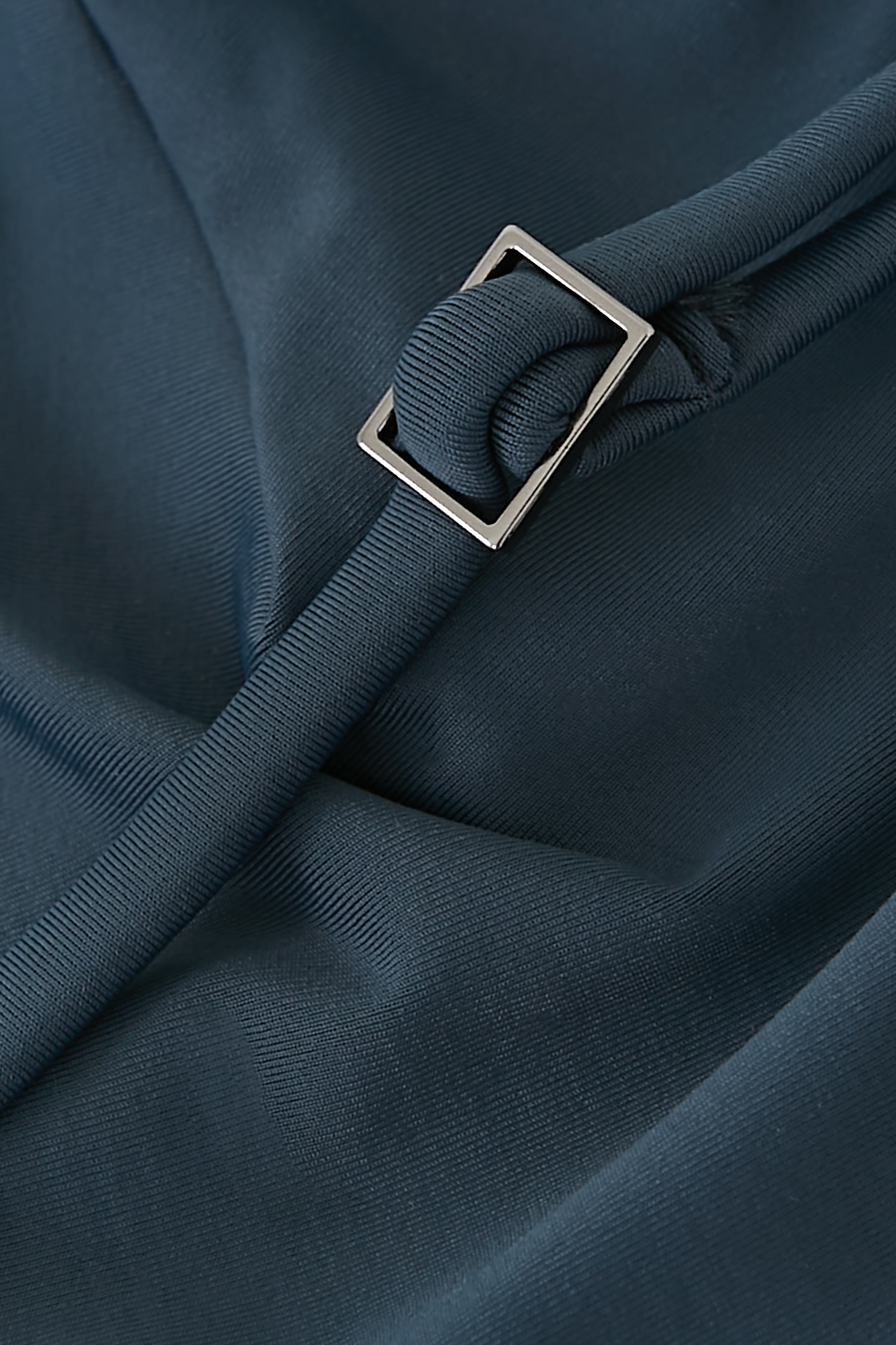 قطعة بيكيني علوية فيتوريا