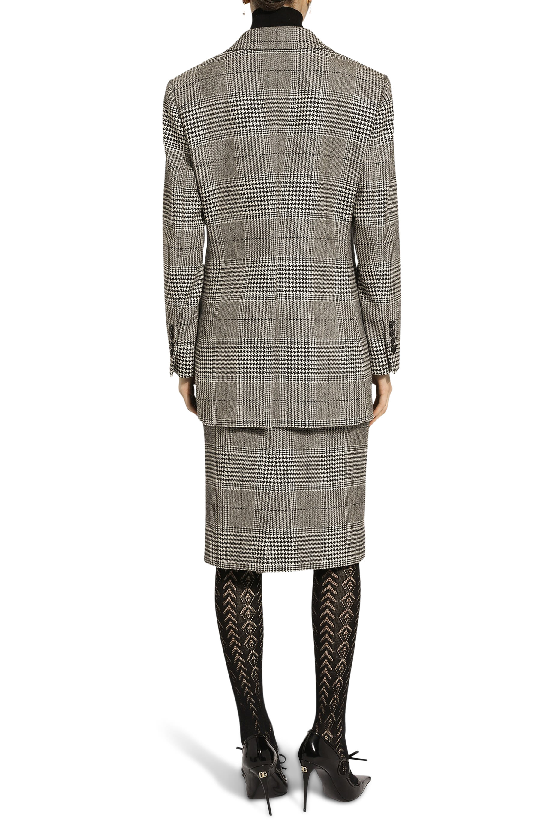 جاكيت بنقشة مربعات جلين وصف أزرار للإغلاق