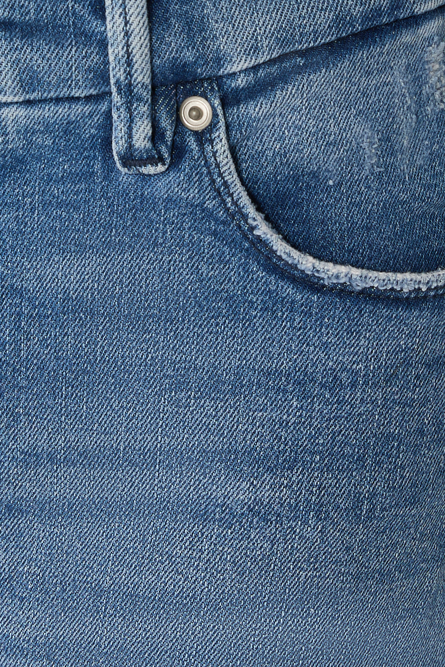 بنطال جينز بالازو جود ويست بقصة قصيرة