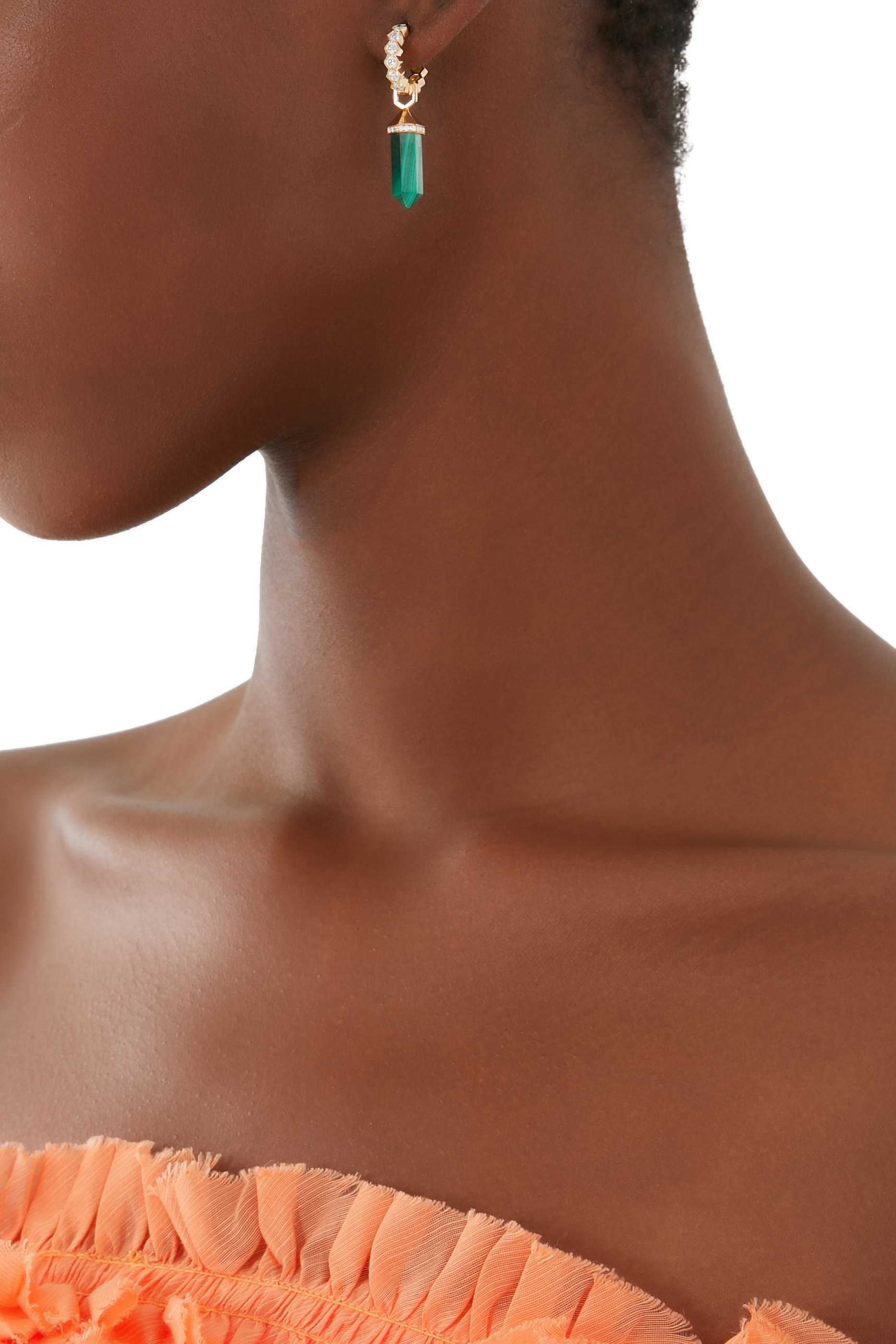 قرط منفرد شاكرا صغير مرصع بملاكيت والماس ذهب أصفر عيار 18