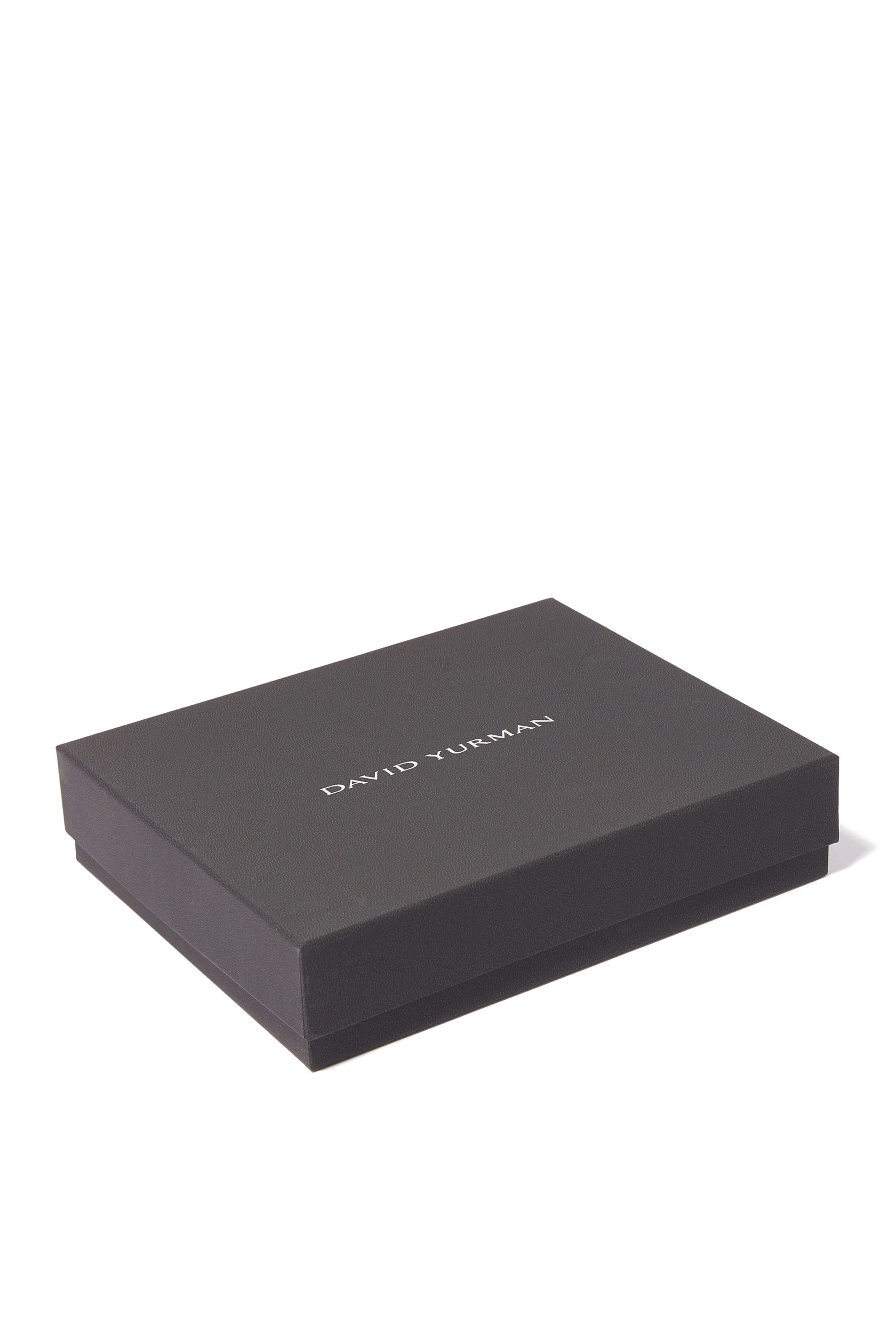 قلادة بدلاية بتصميم حرف Z مرصع بالماس ذهب أصفر عيار 18