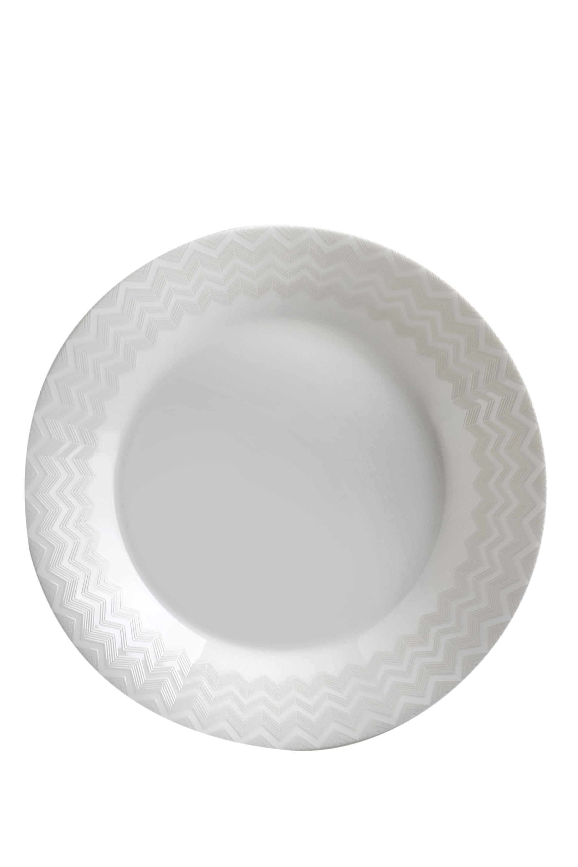 طبق شوربة بنقشة متعرجة