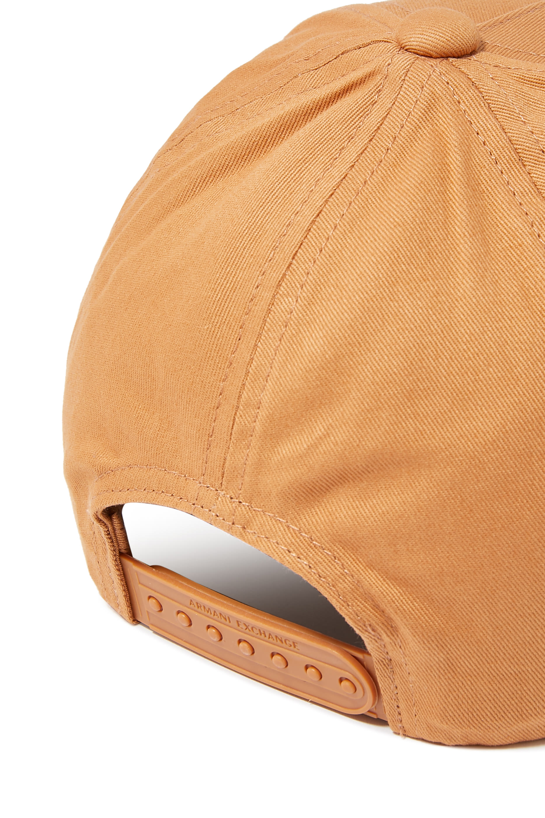 كاب بايسبول بشعار الماركة