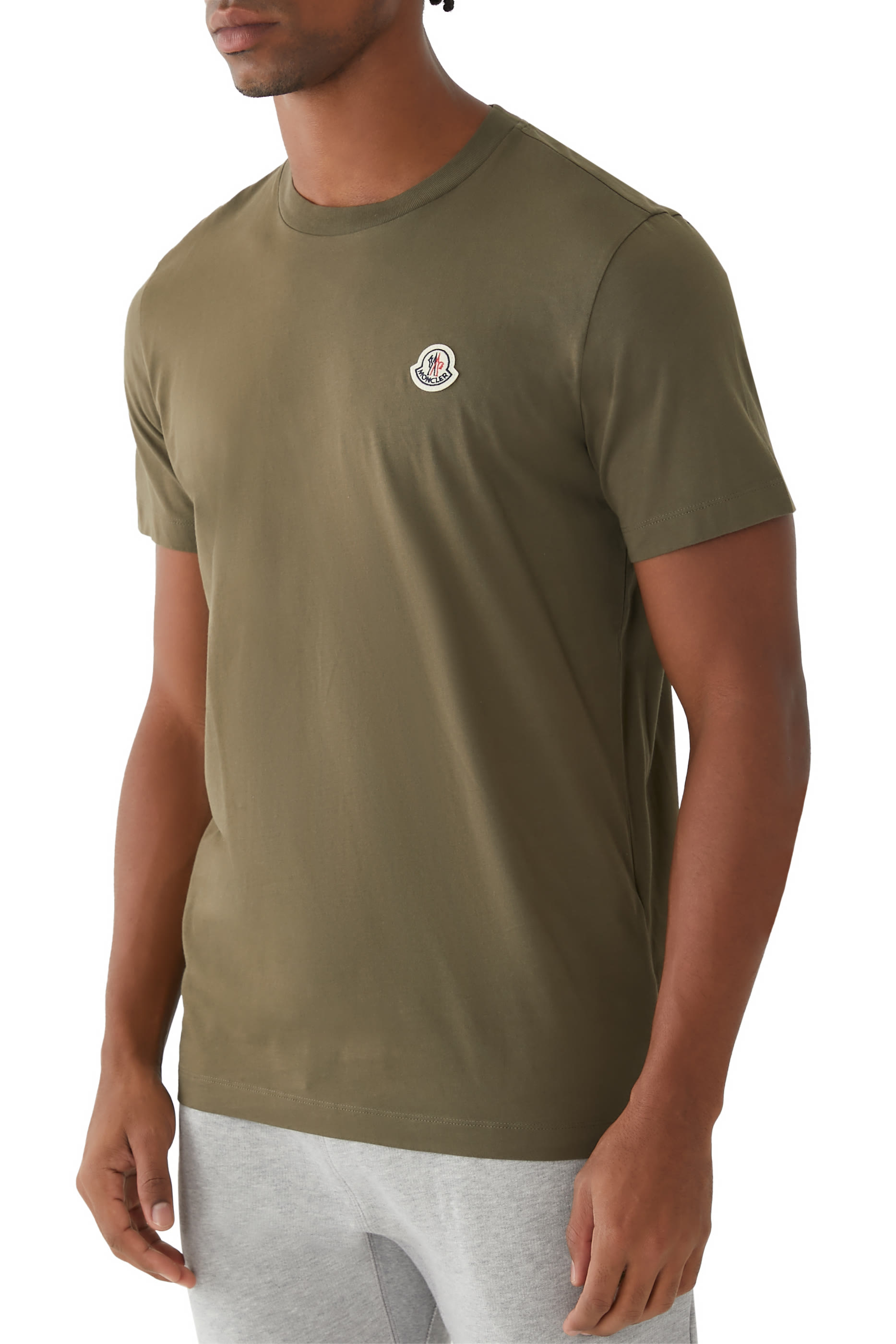 تيشيرت برقعة شعار الماركة قطن