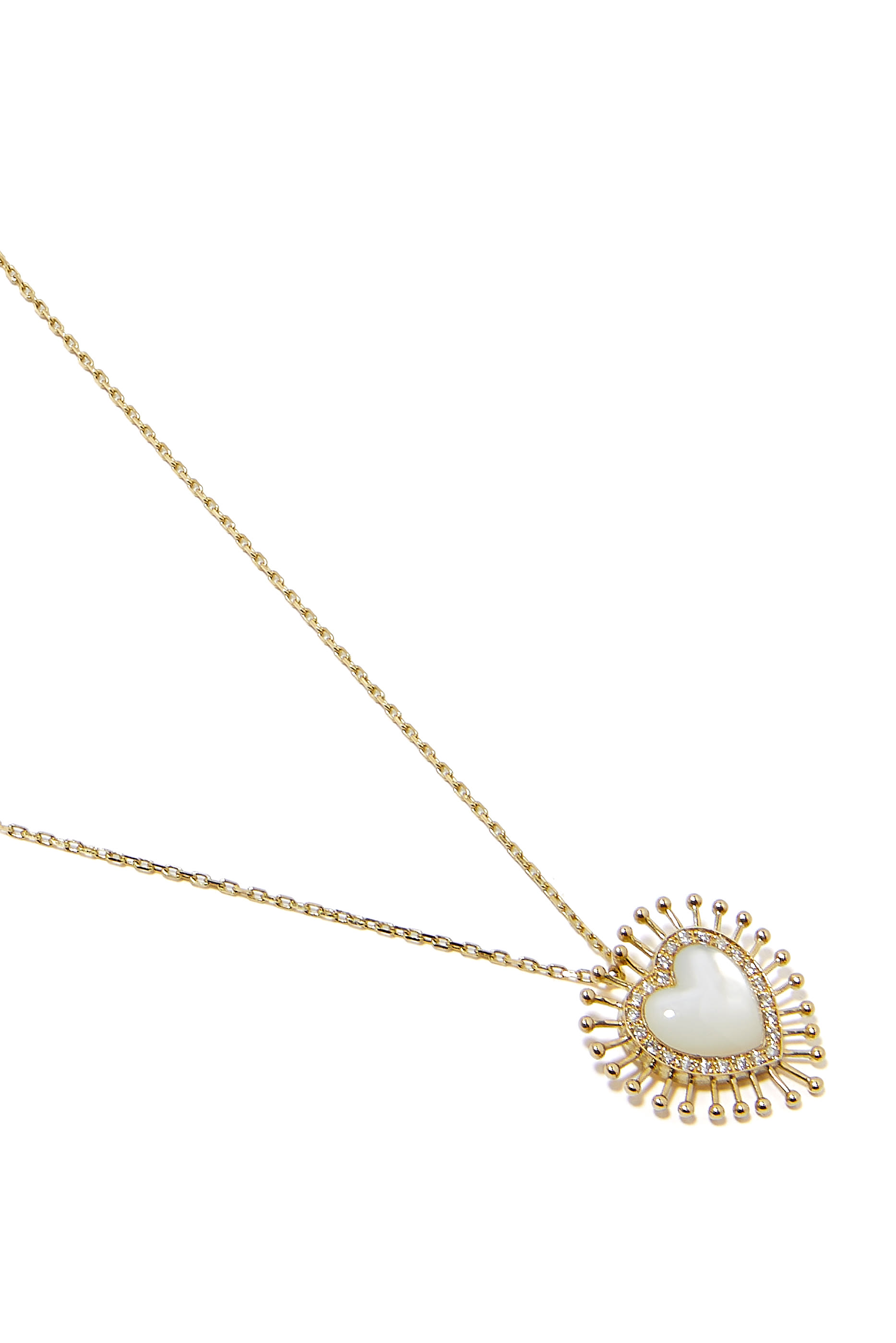 قلادة اول هارتس أون مي بدلاية