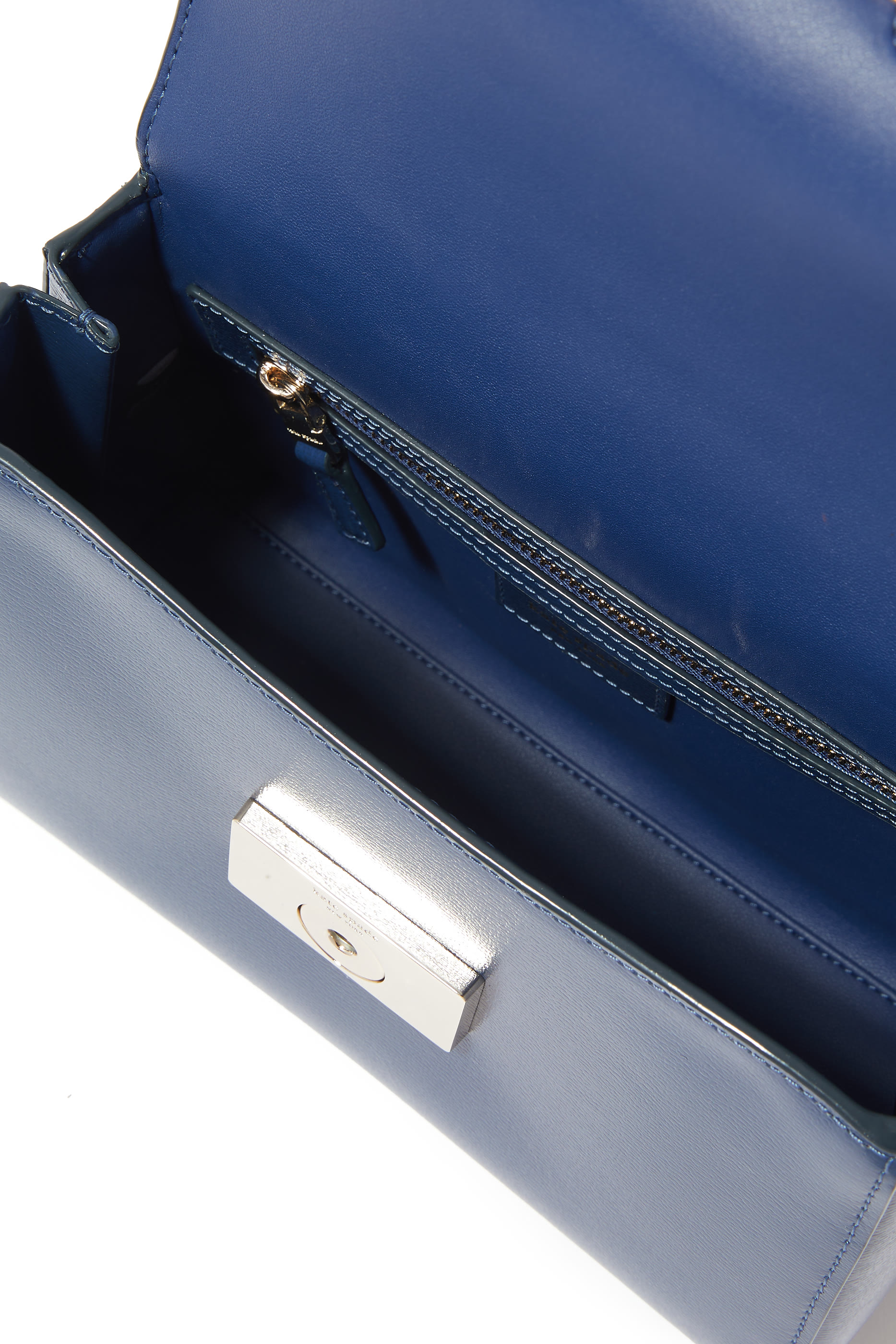 حقيبة كاتي صغيرة بيد علوية جلد لامع