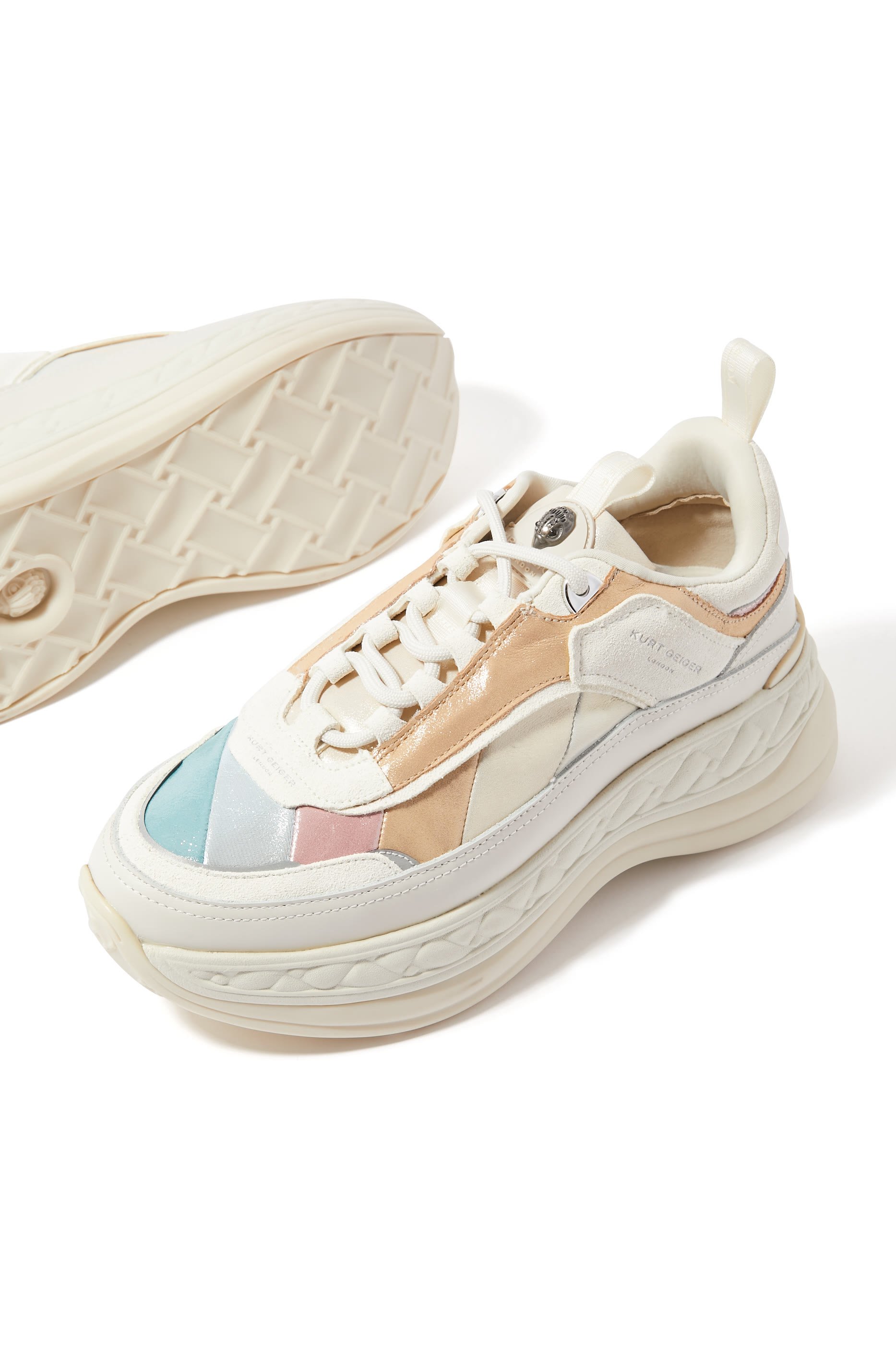 سنيكرز كنسينغتون جلد