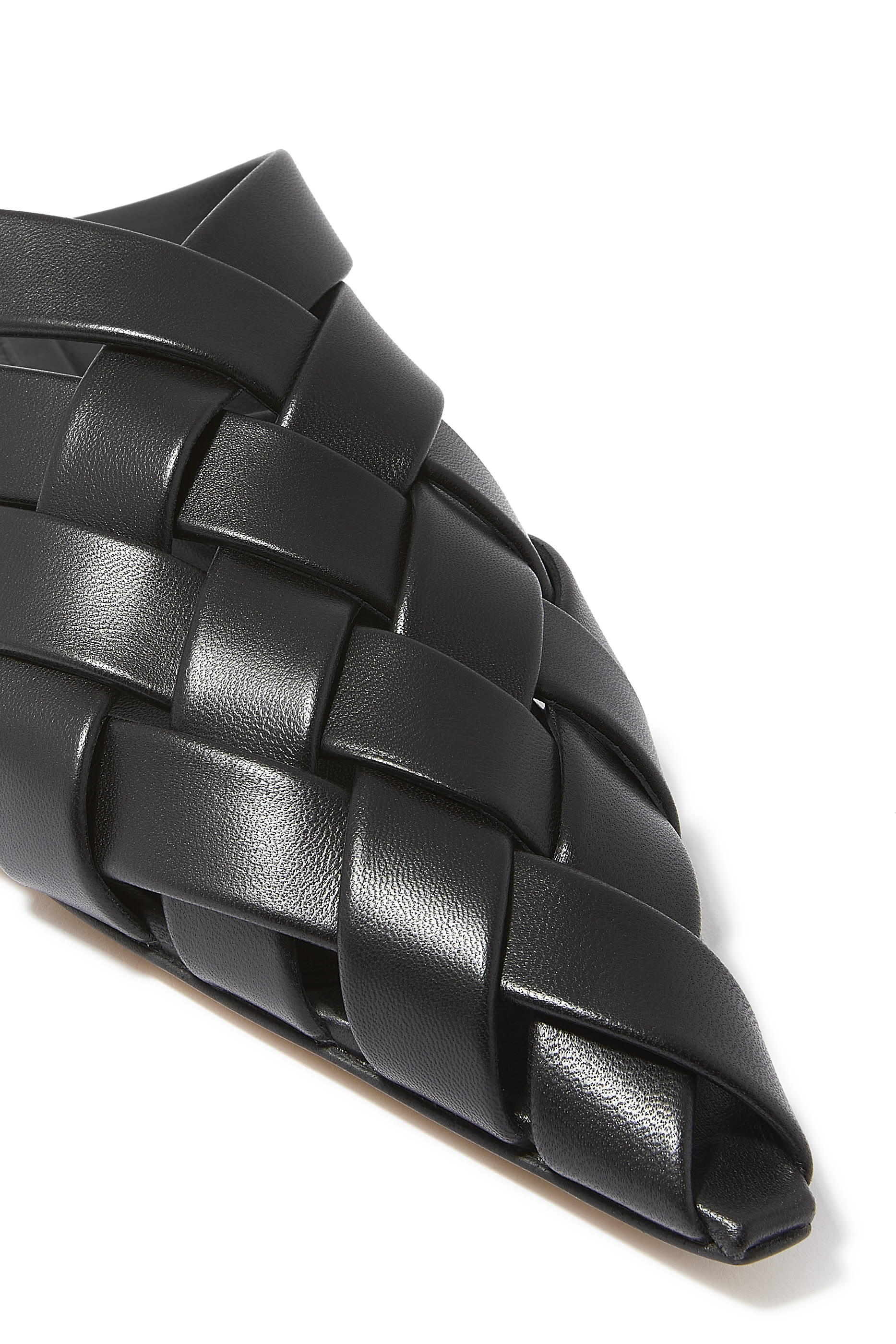 حذاء مفتوح ألفي جلد