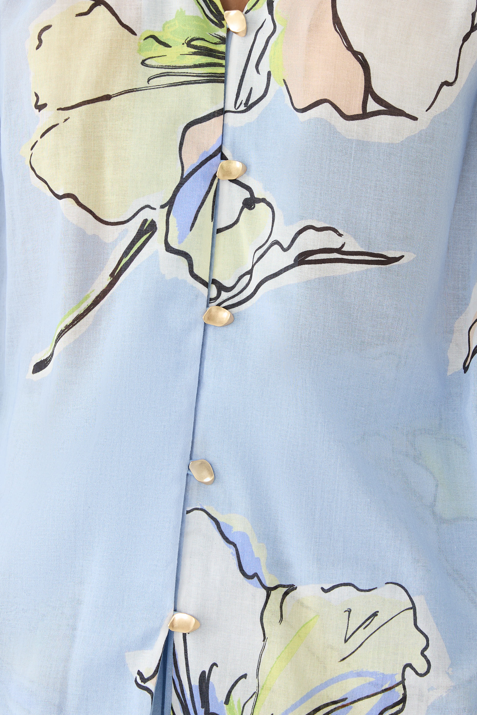 بلوزة رومانتيكا