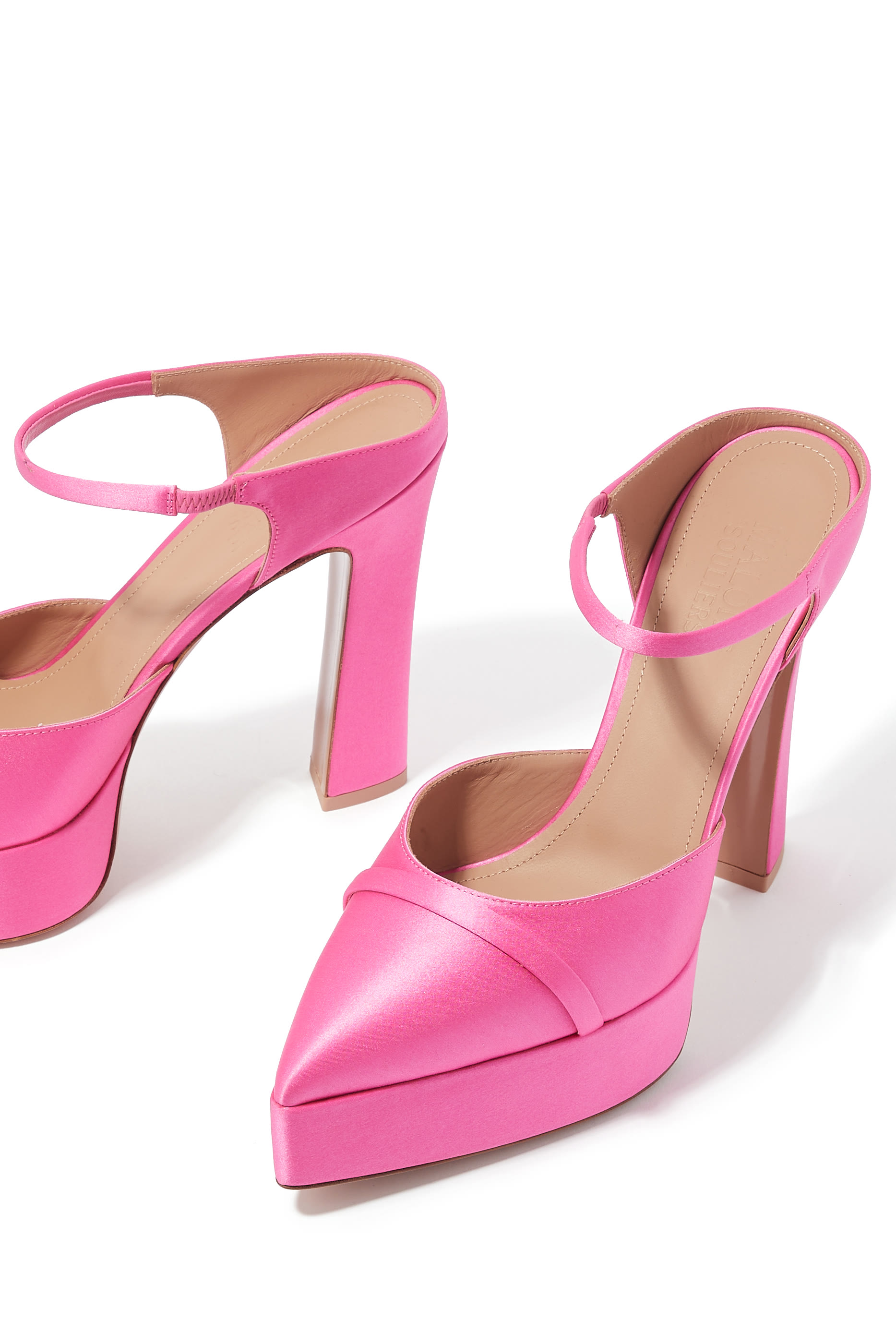 حذاء مفتوح اوما 125 بنعل سميك ستان